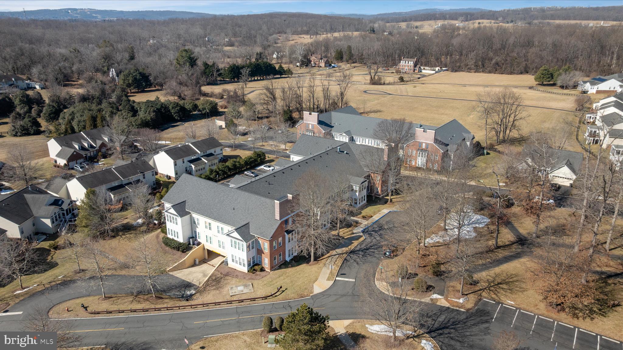 SUFFIELD MEADOWS - Residential