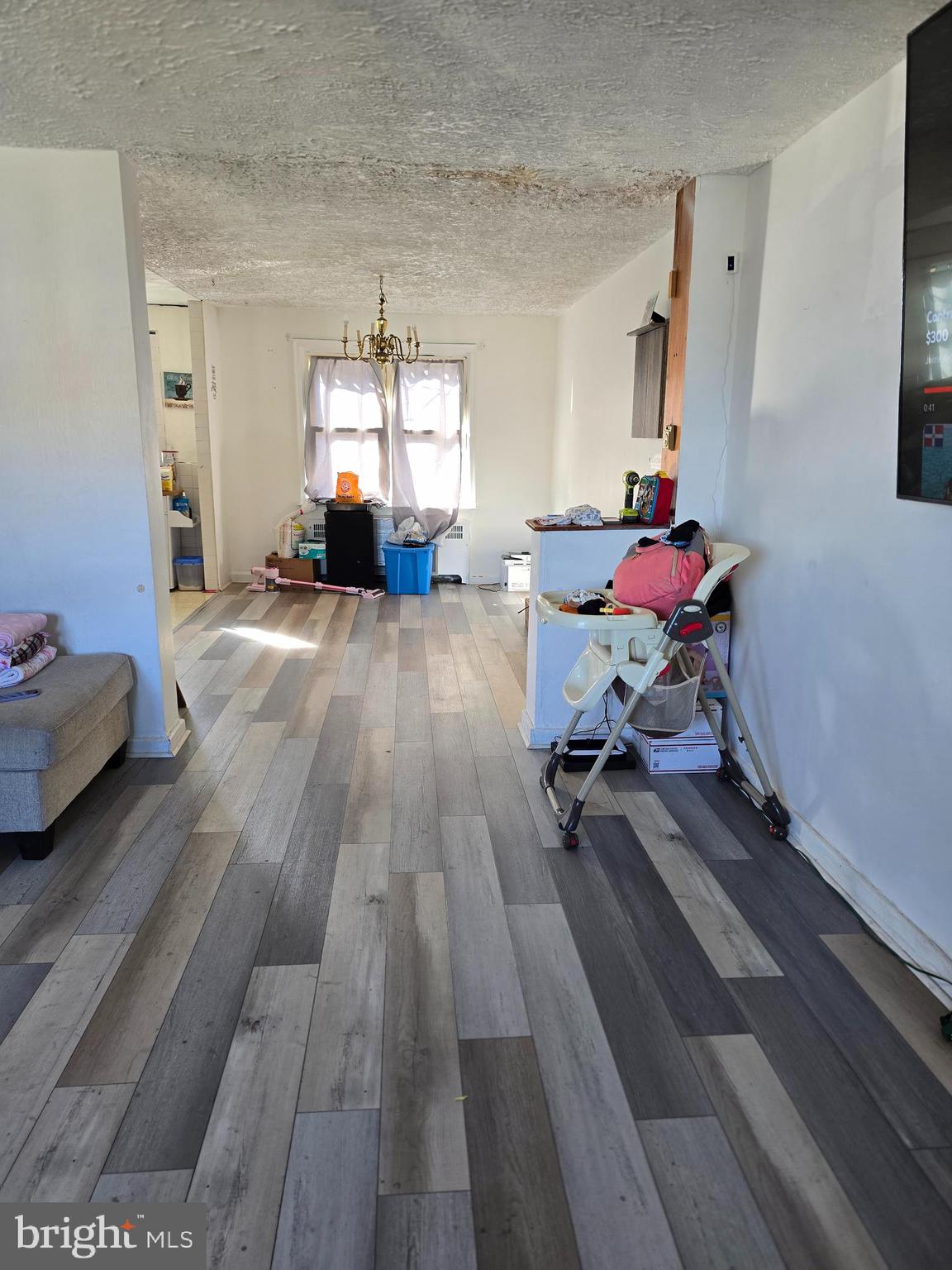 OXFORD CIRCLE - Residential