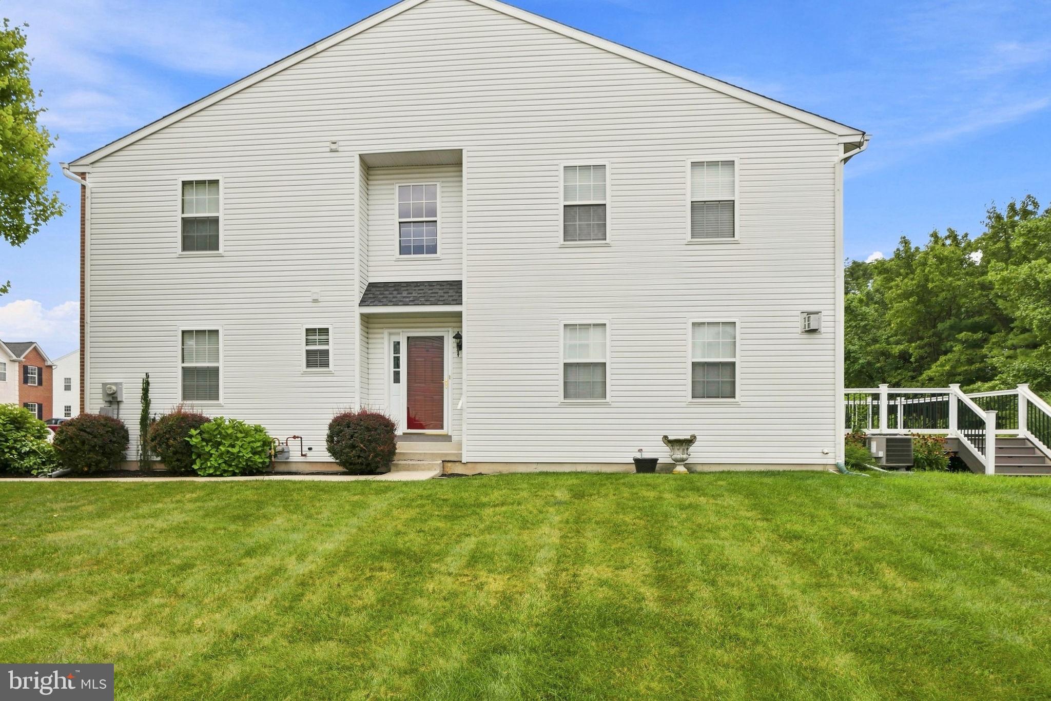 256 HAMPSHIRE DRIVE