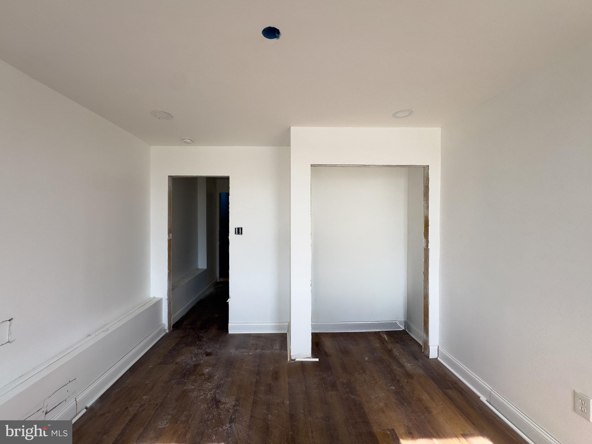 STRAWBERRY MANSION - Residential Income