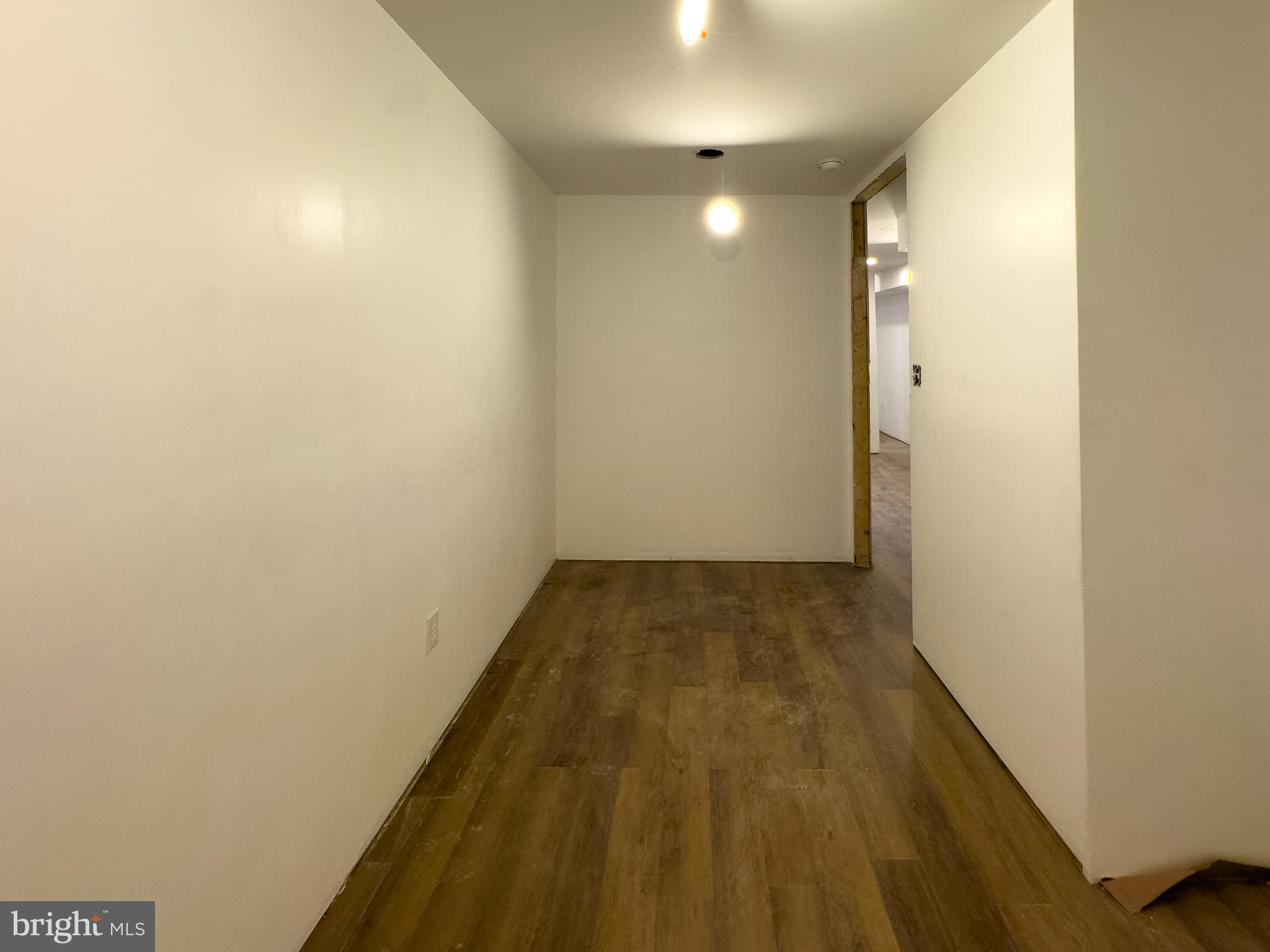 STRAWBERRY MANSION - Residential Income