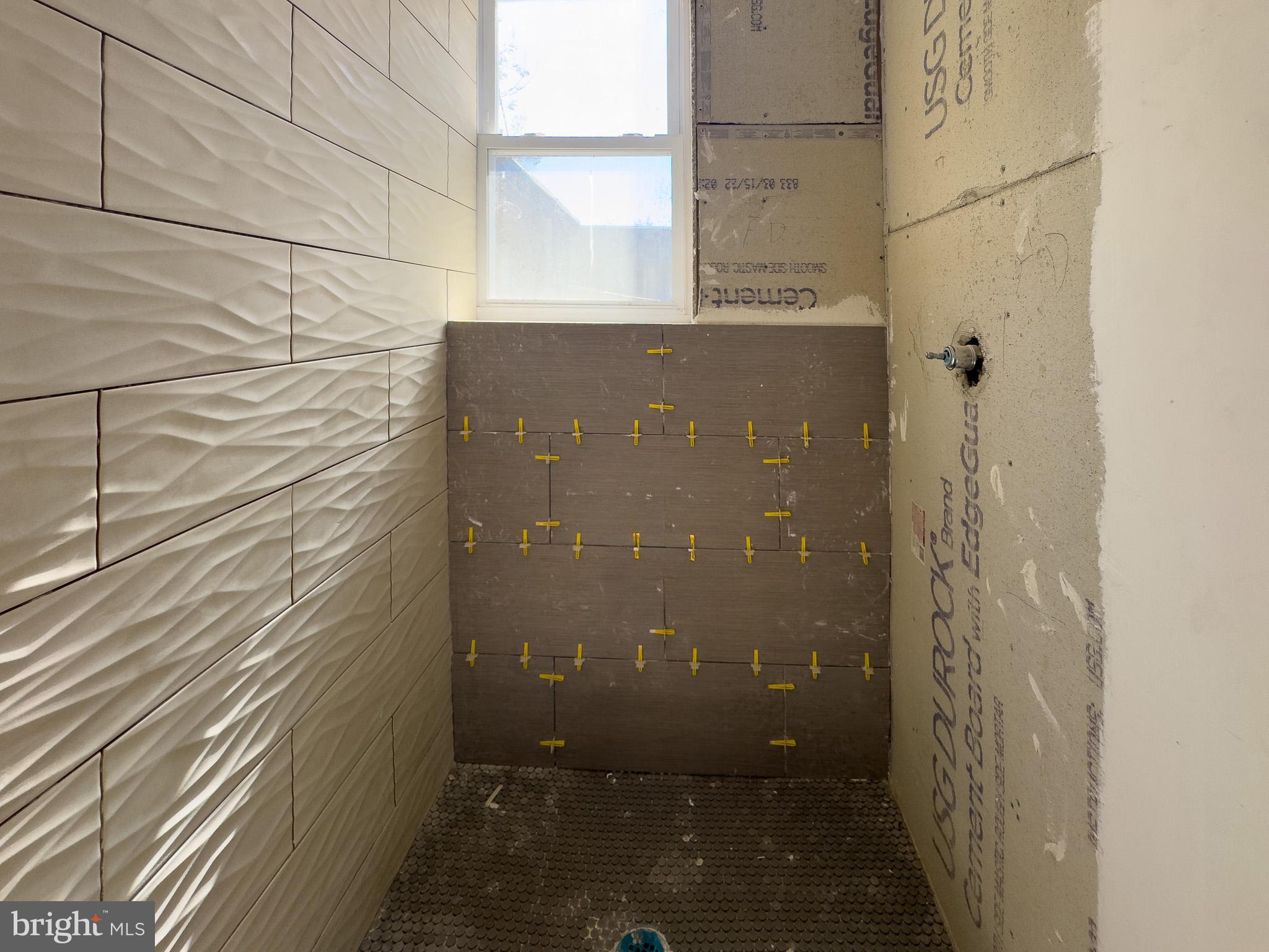 STRAWBERRY MANSION - Residential Income