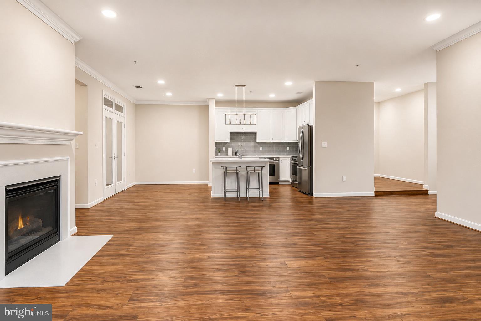 1641 LADUE COURT 304