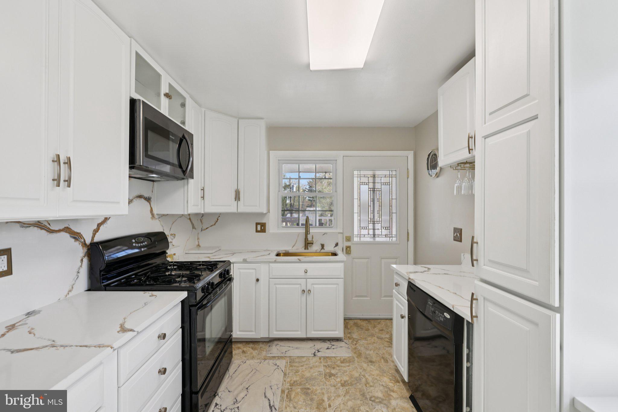 CHARTLEY - Residential