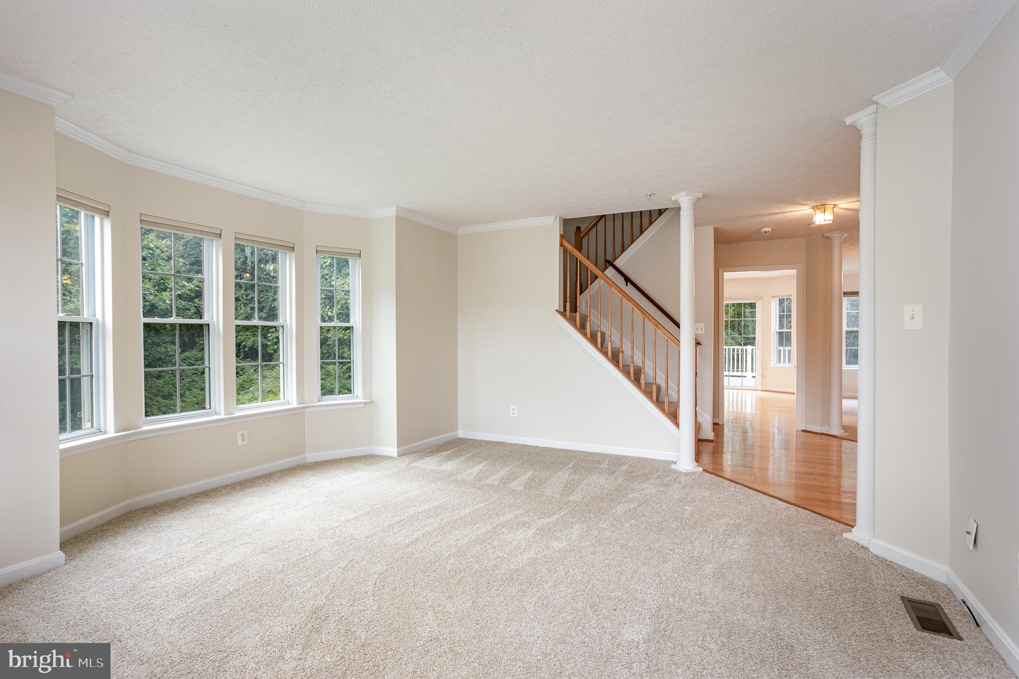 DEER SPRING - Residential