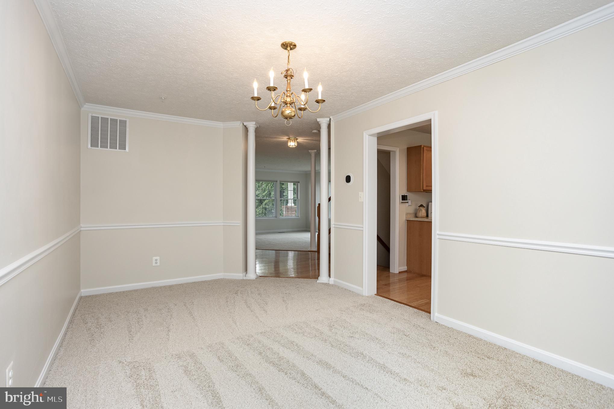 DEER SPRING - Residential