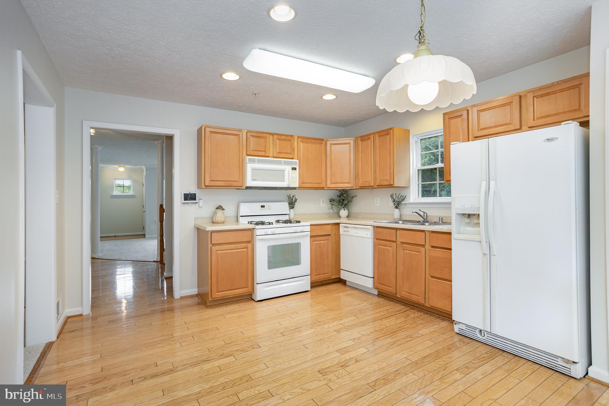 DEER SPRING - Residential