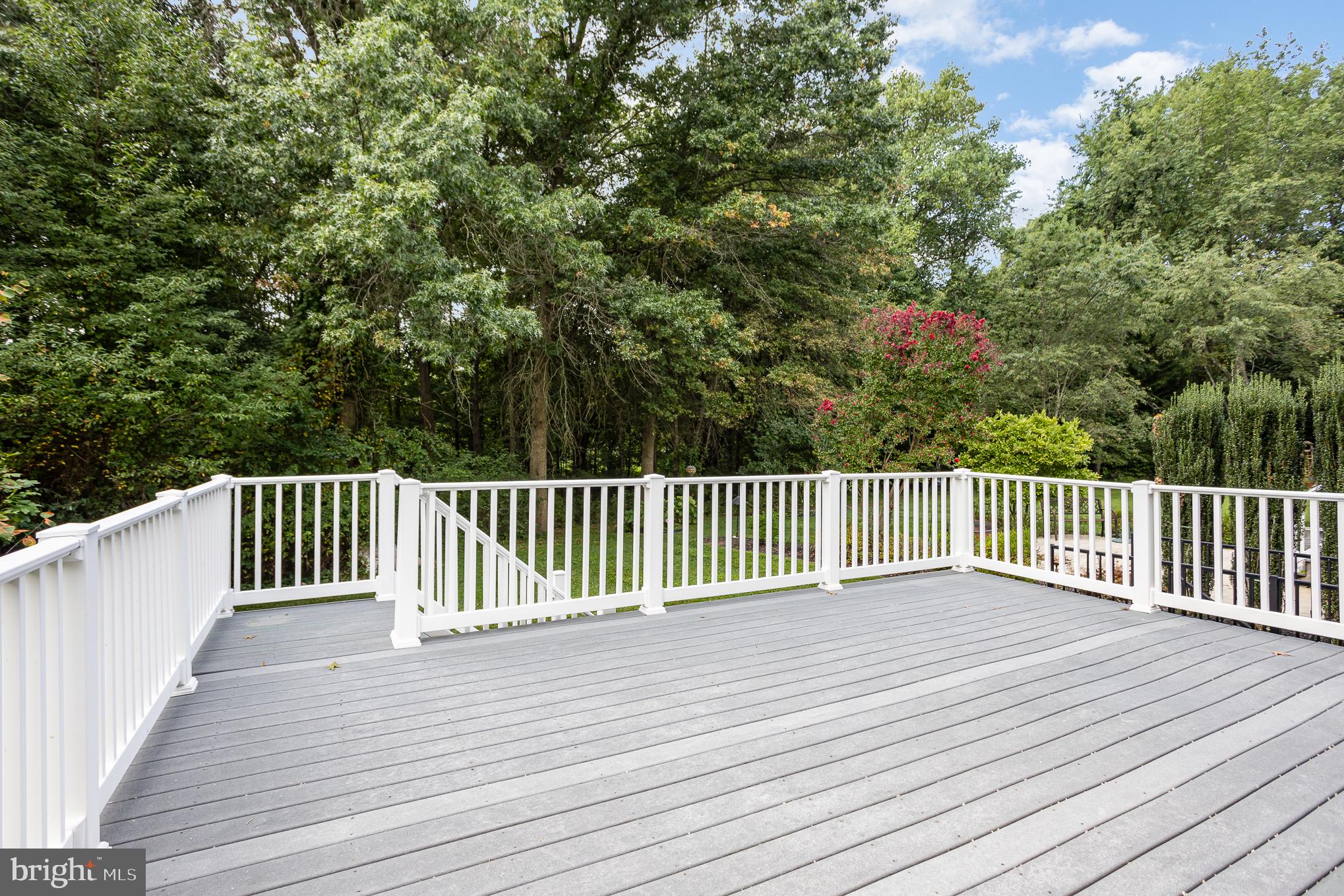 DEER SPRING - Residential