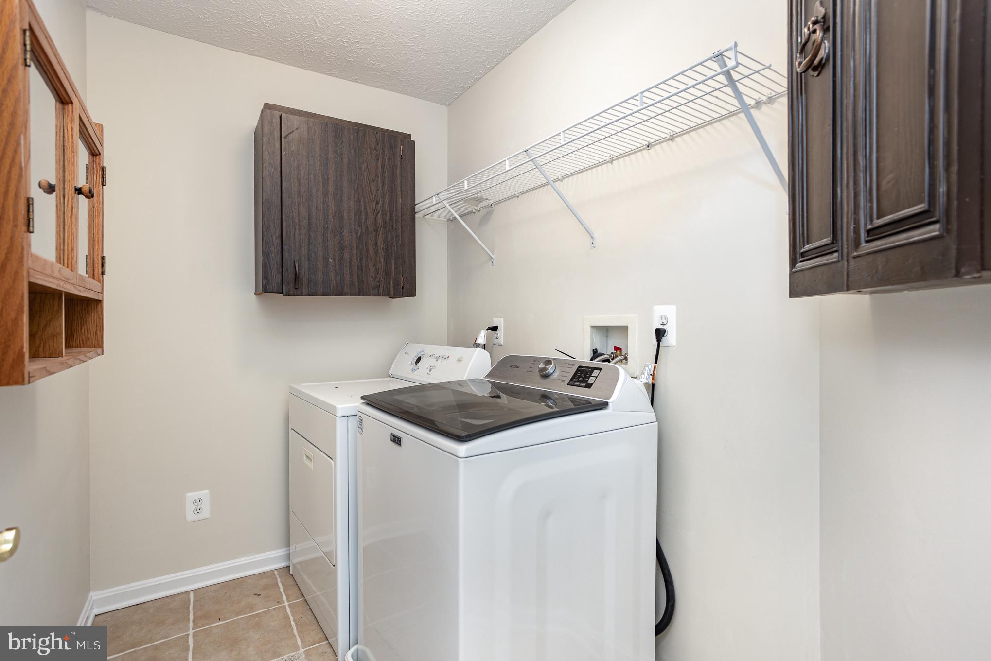 DEER SPRING - Residential