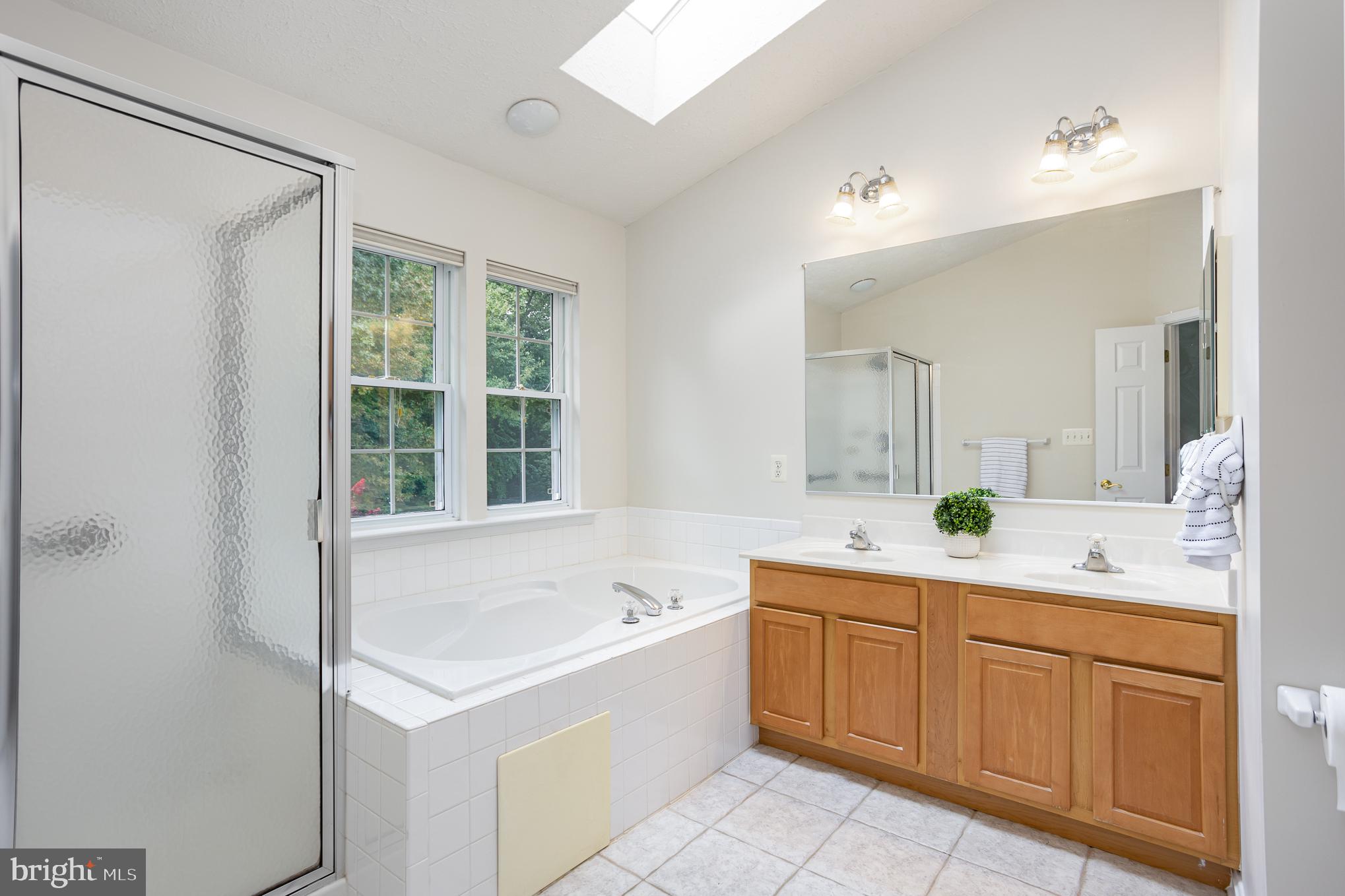 DEER SPRING - Residential