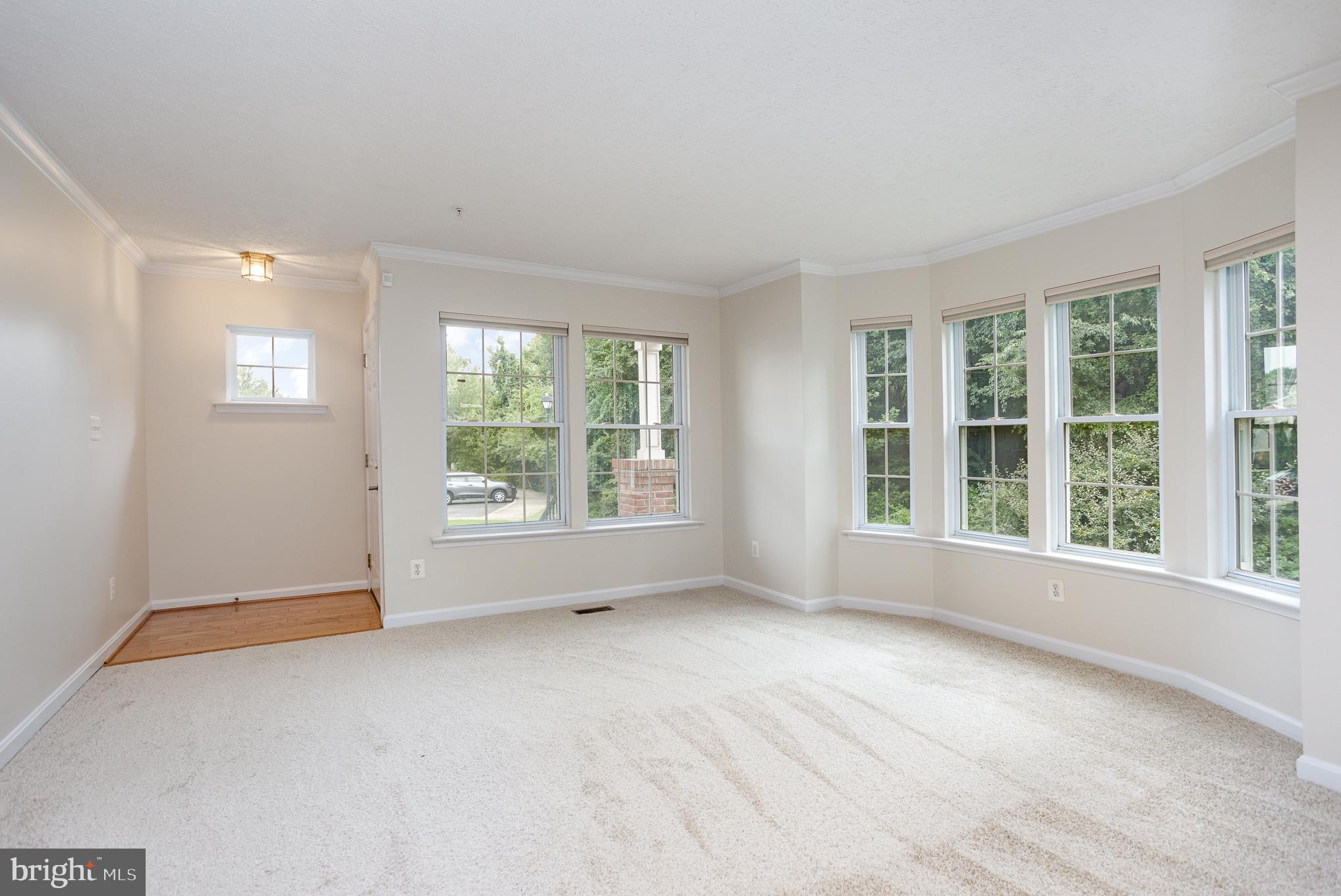 DEER SPRING - Residential