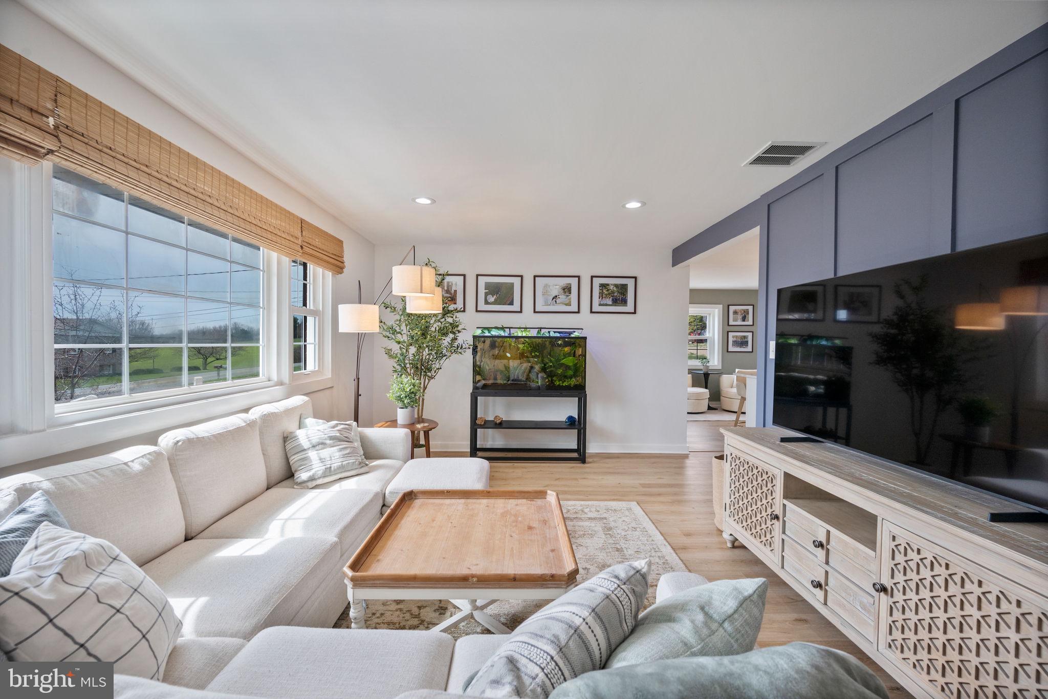 STONE HOUSE VILLAGE - Residential