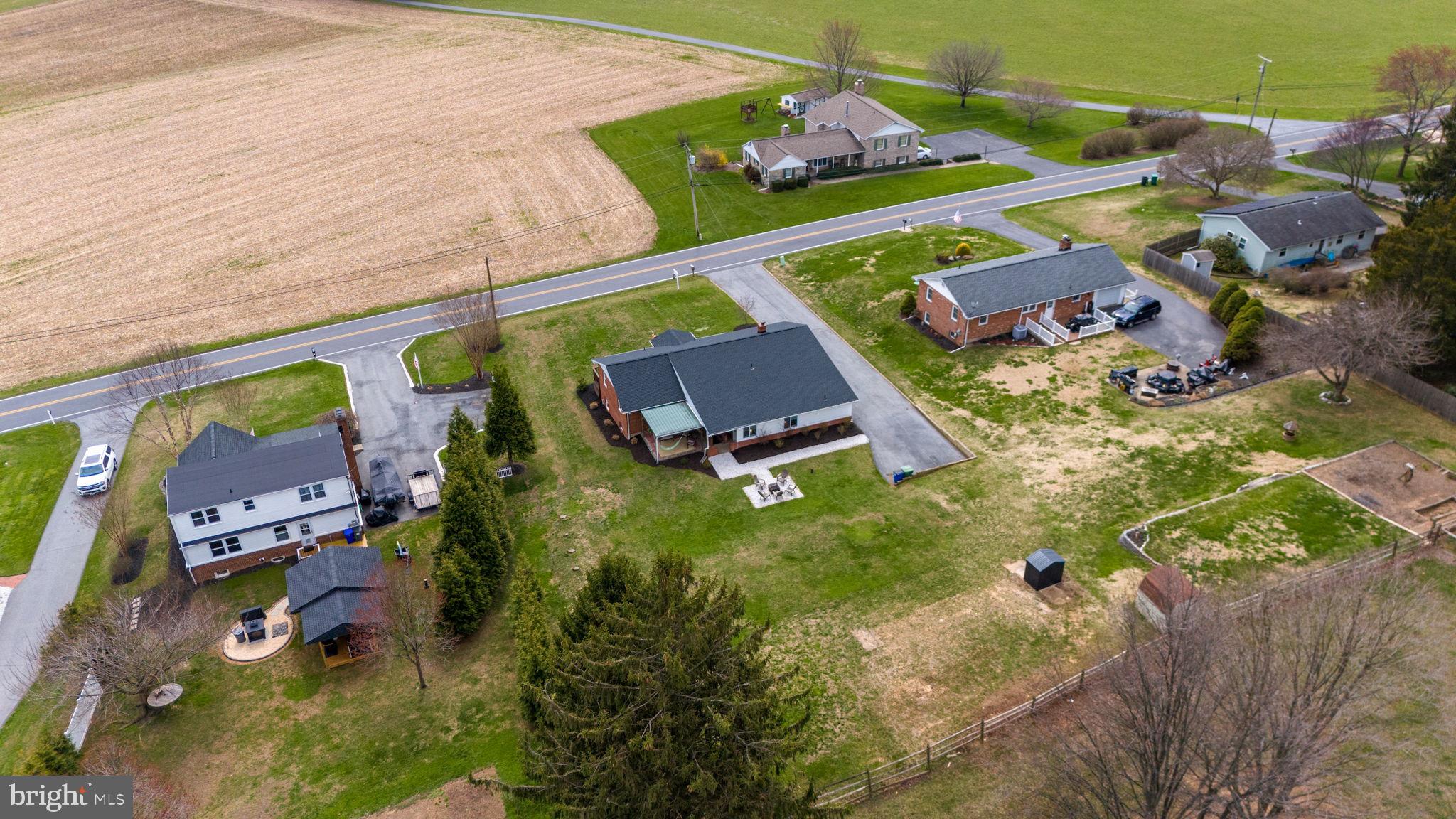STONE HOUSE VILLAGE - Residential
