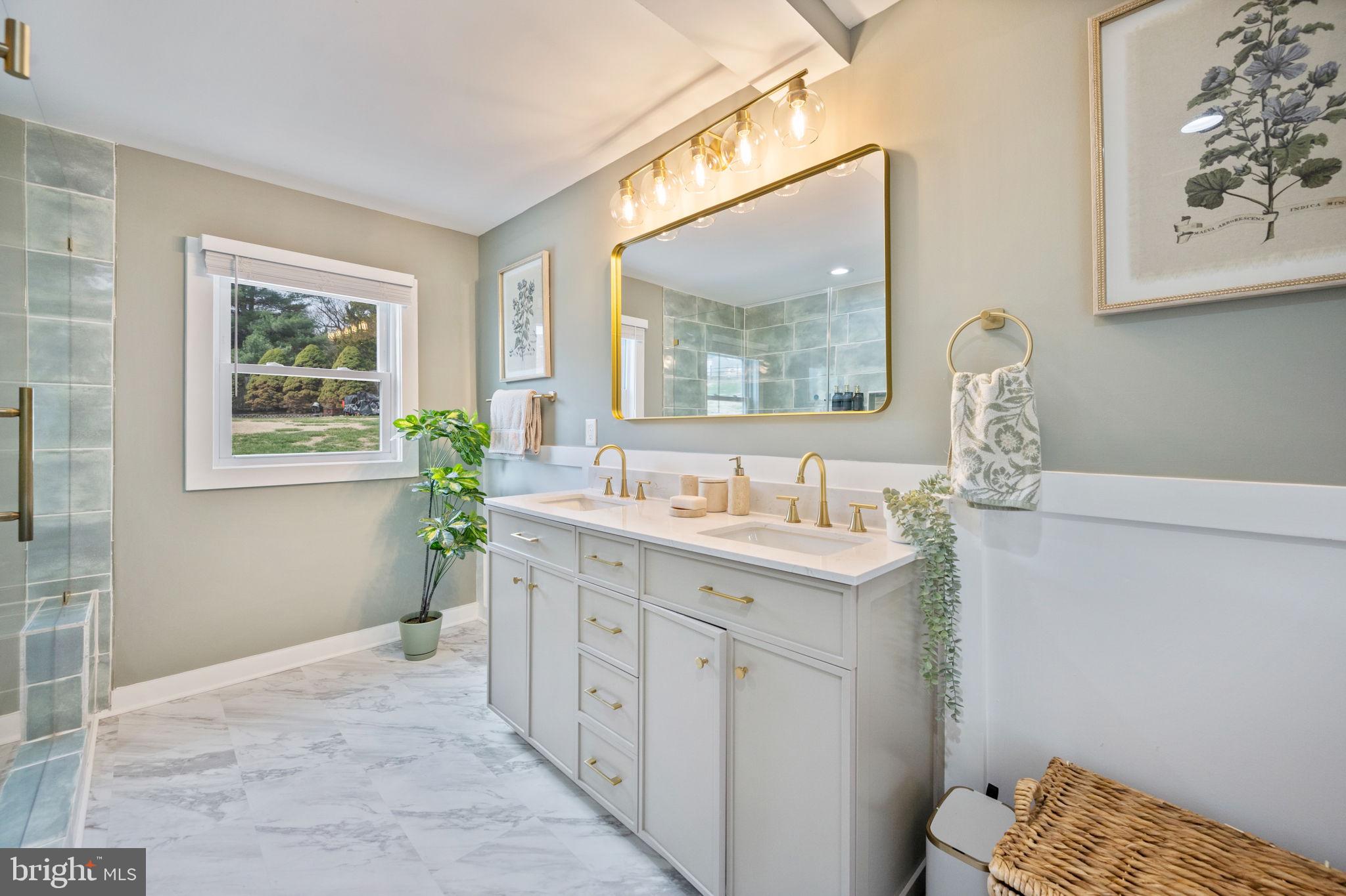 STONE HOUSE VILLAGE - Residential