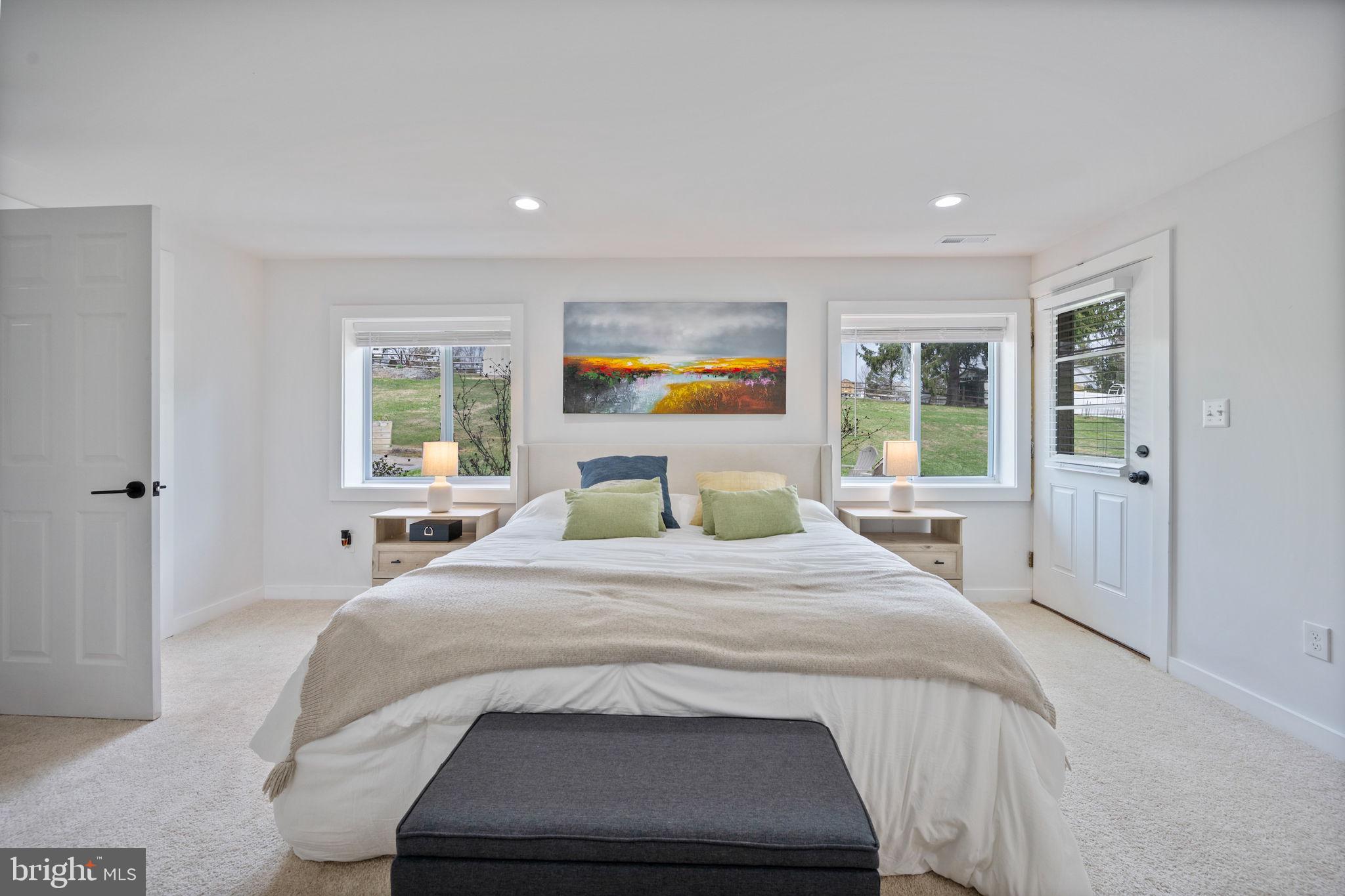 STONE HOUSE VILLAGE - Residential