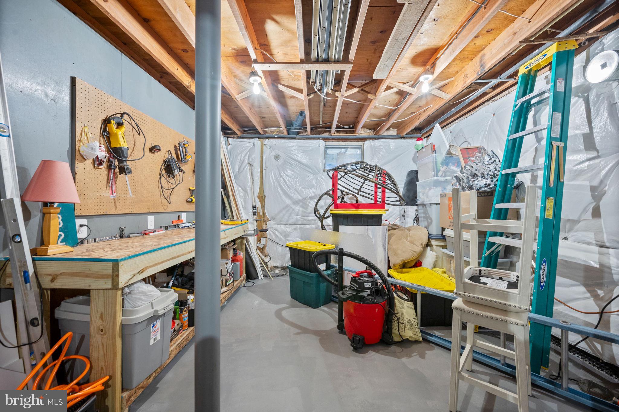 STONE HOUSE VILLAGE - Residential