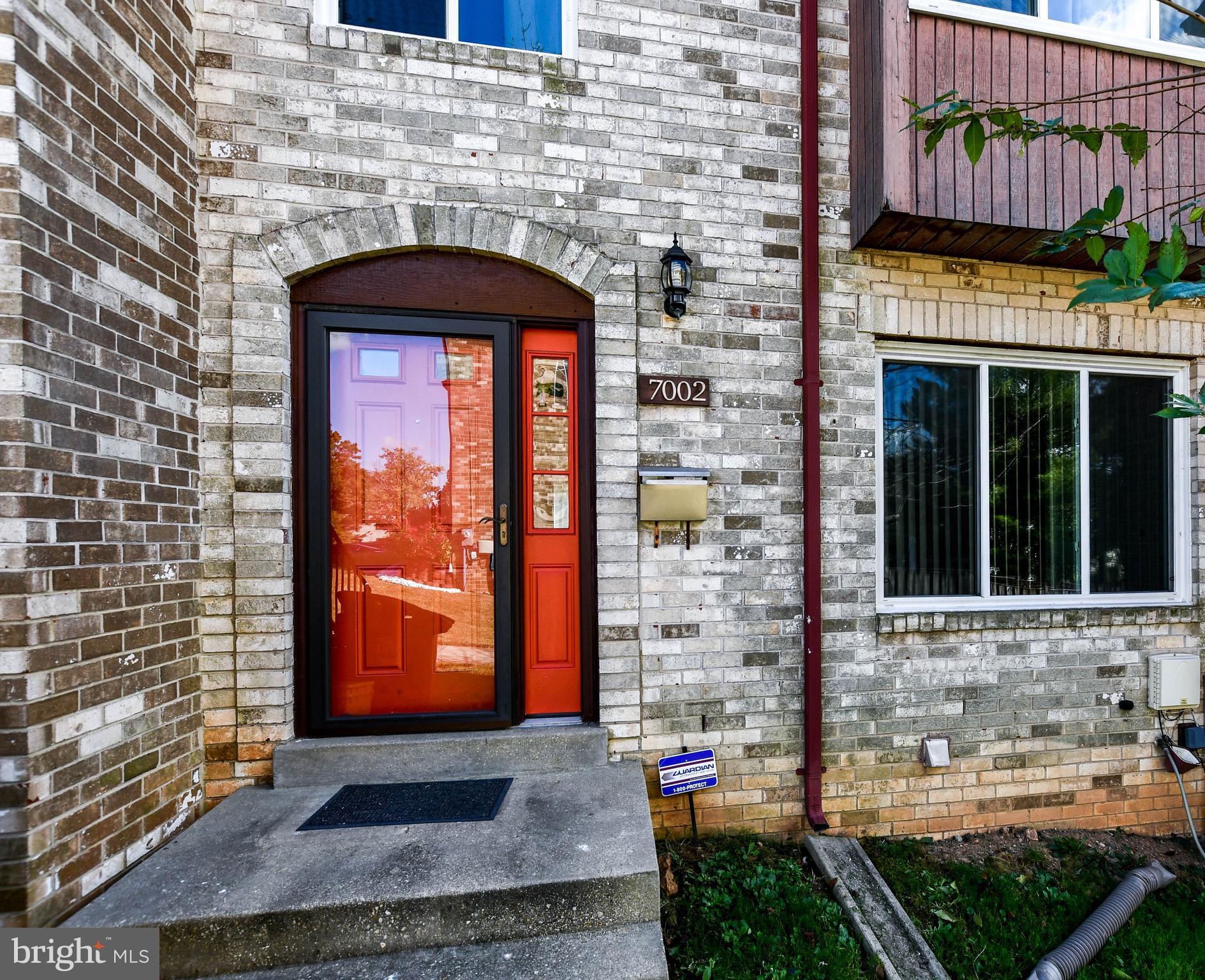 CIPRIANO WOODS - Residential Lease