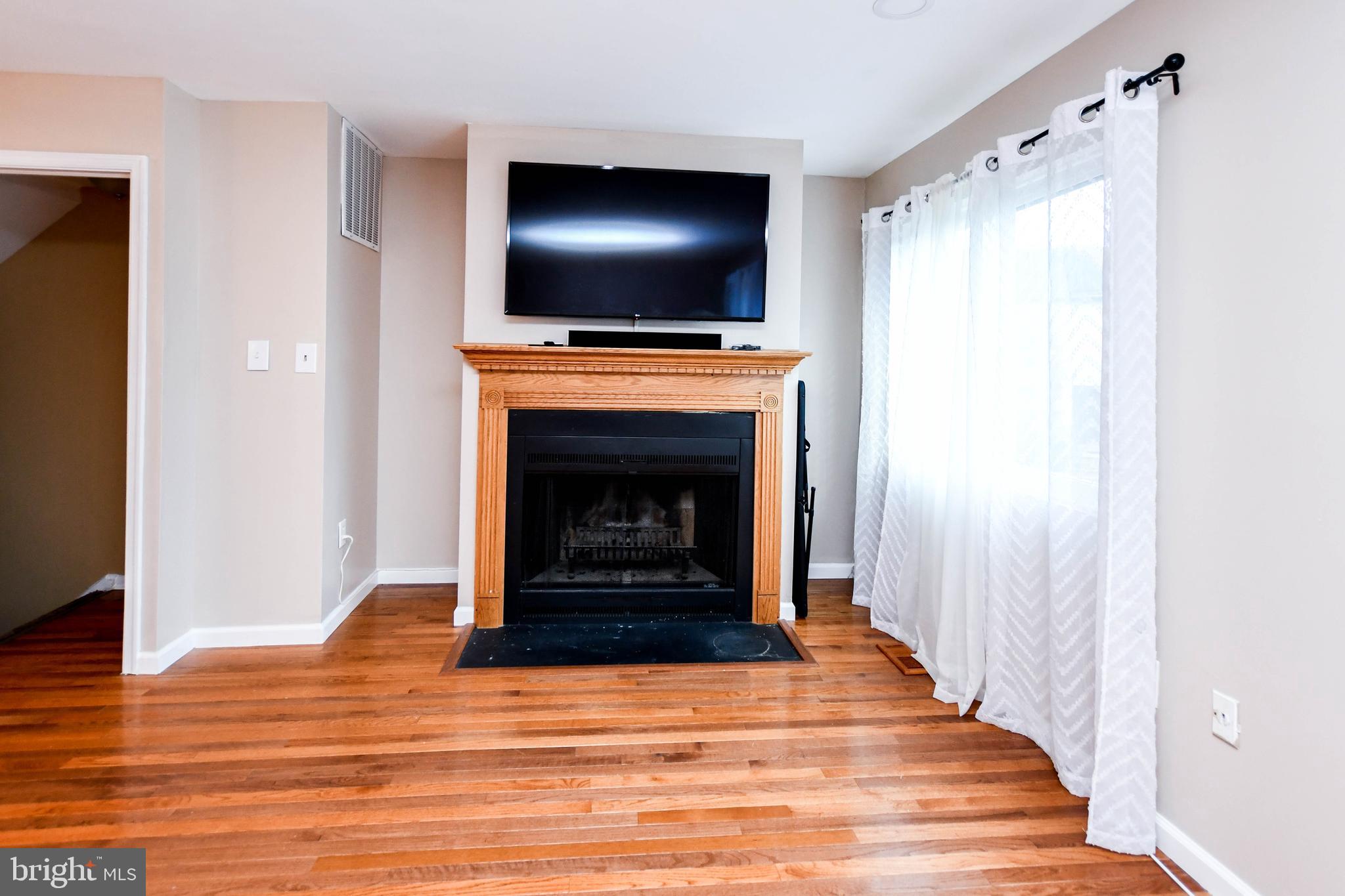 CIPRIANO WOODS - Residential Lease