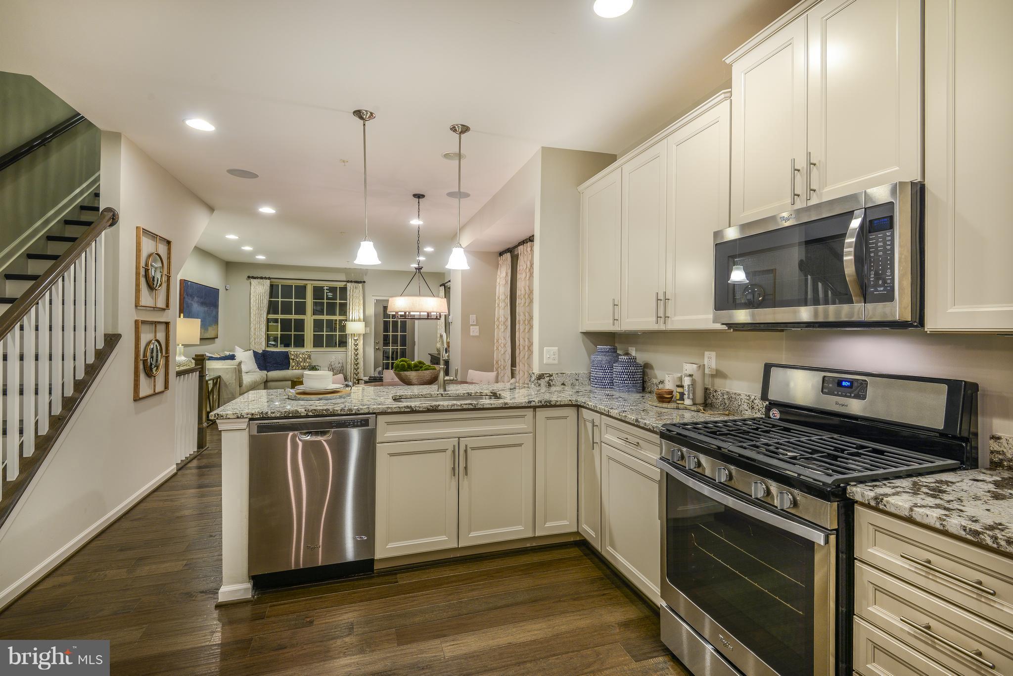 SHANNONS GLEN - Residential