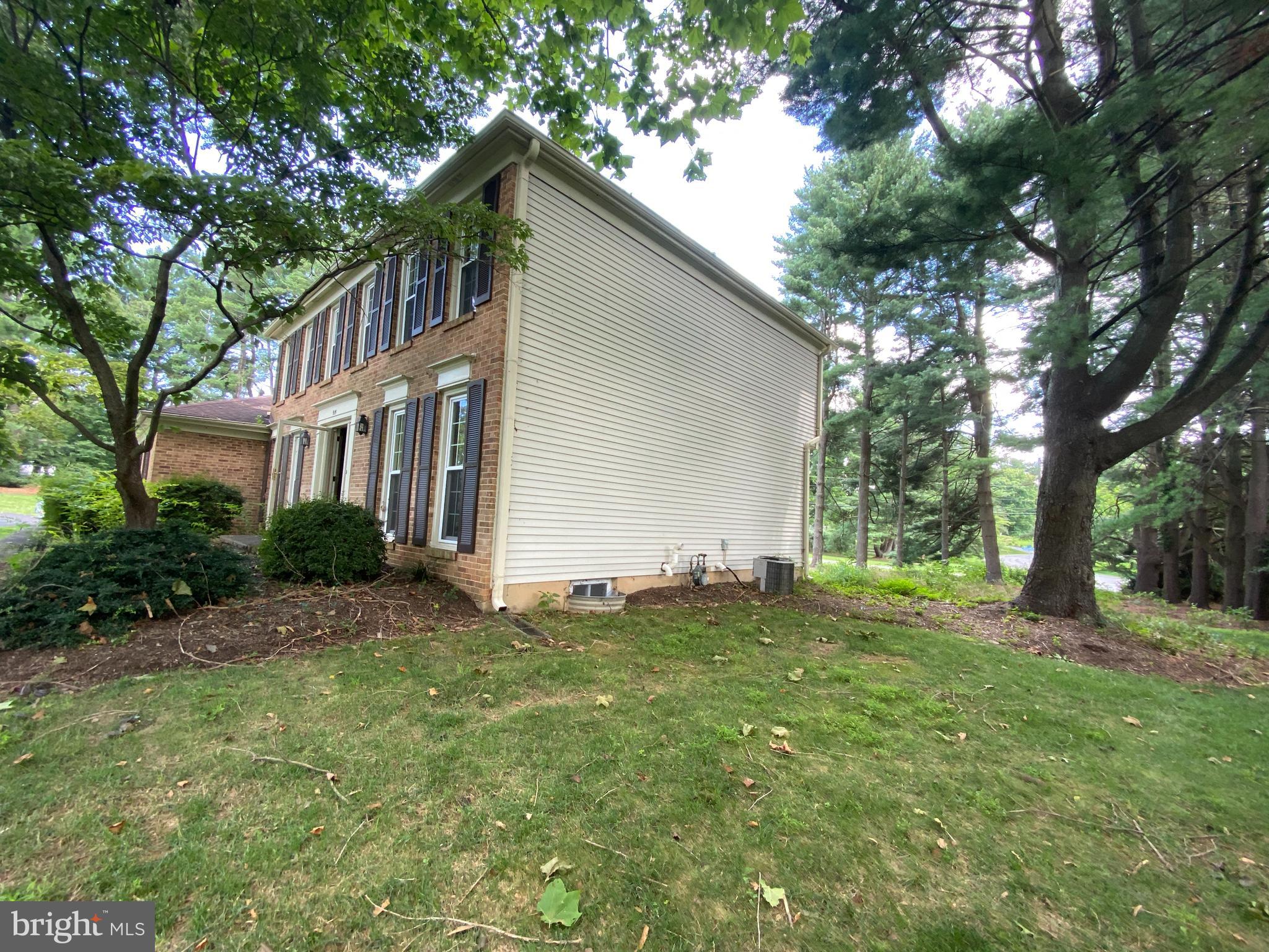 LOCKMEADE - Residential