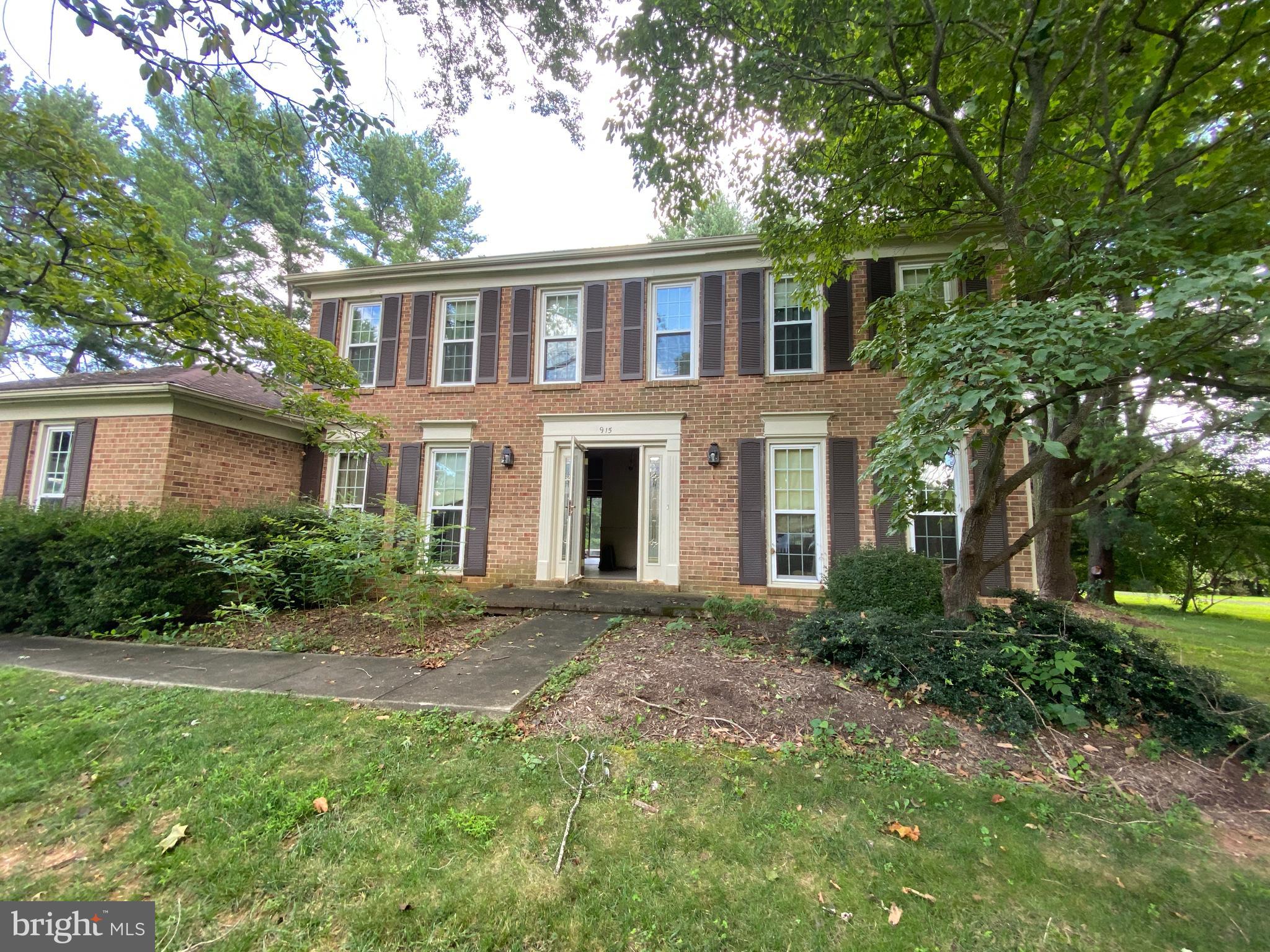 LOCKMEADE - Residential