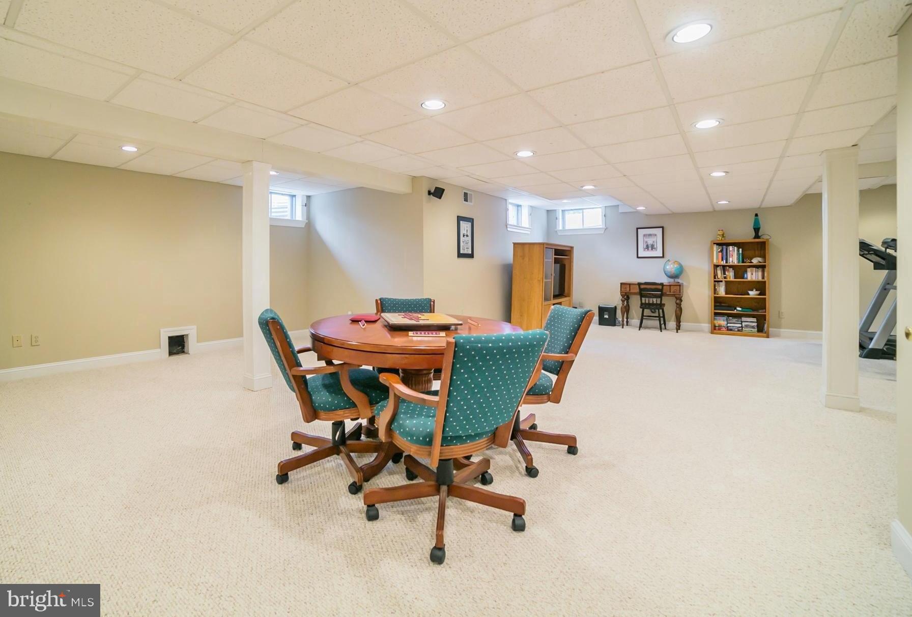 WATERFORD - Residential