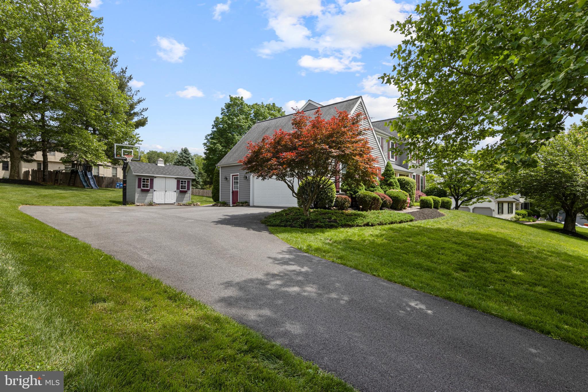 CEDAR MILL - Residential