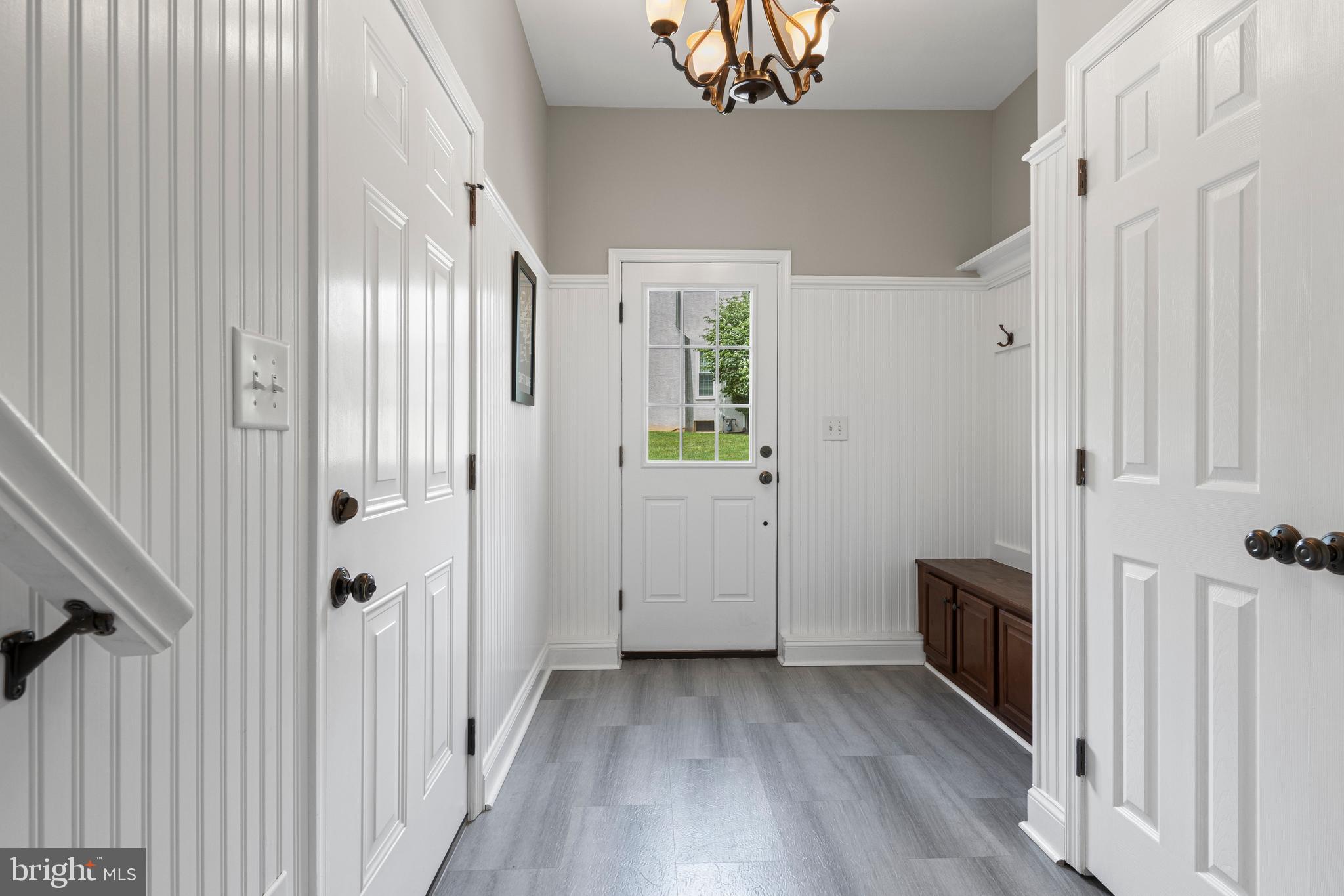 CEDAR MILL - Residential