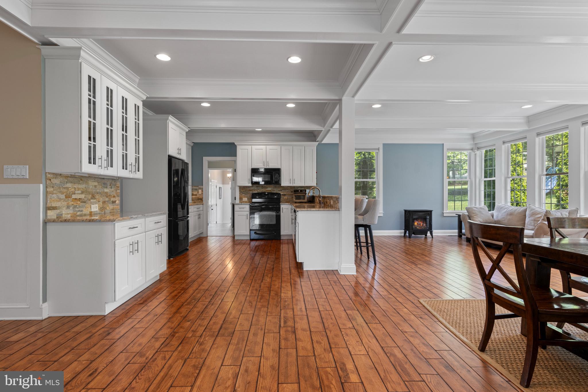 CEDAR MILL - Residential
