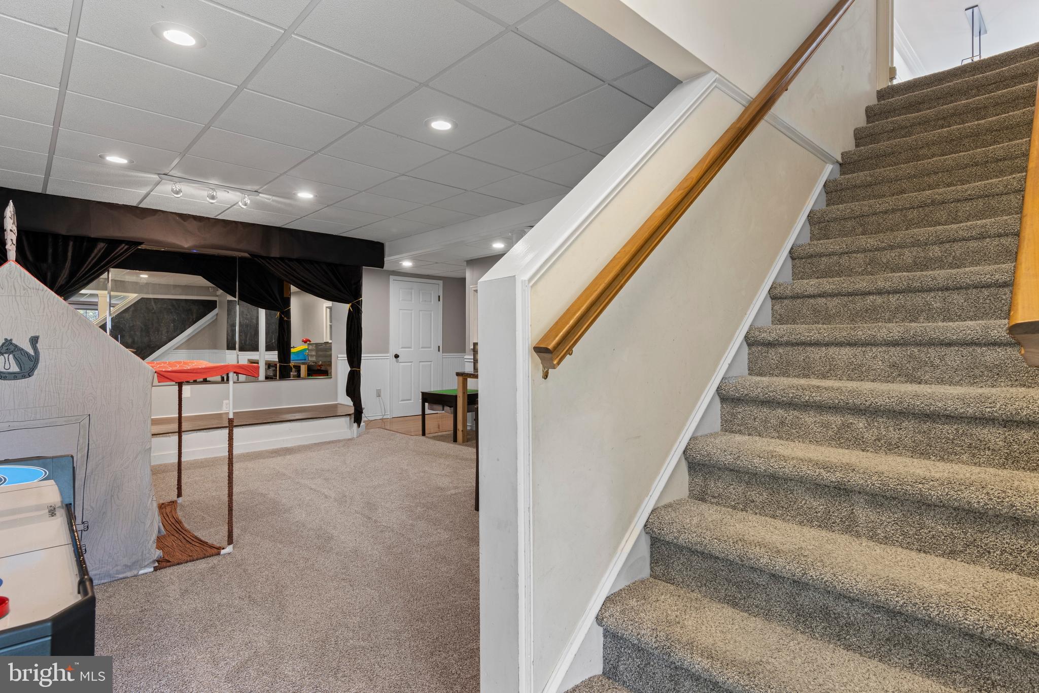 CEDAR MILL - Residential