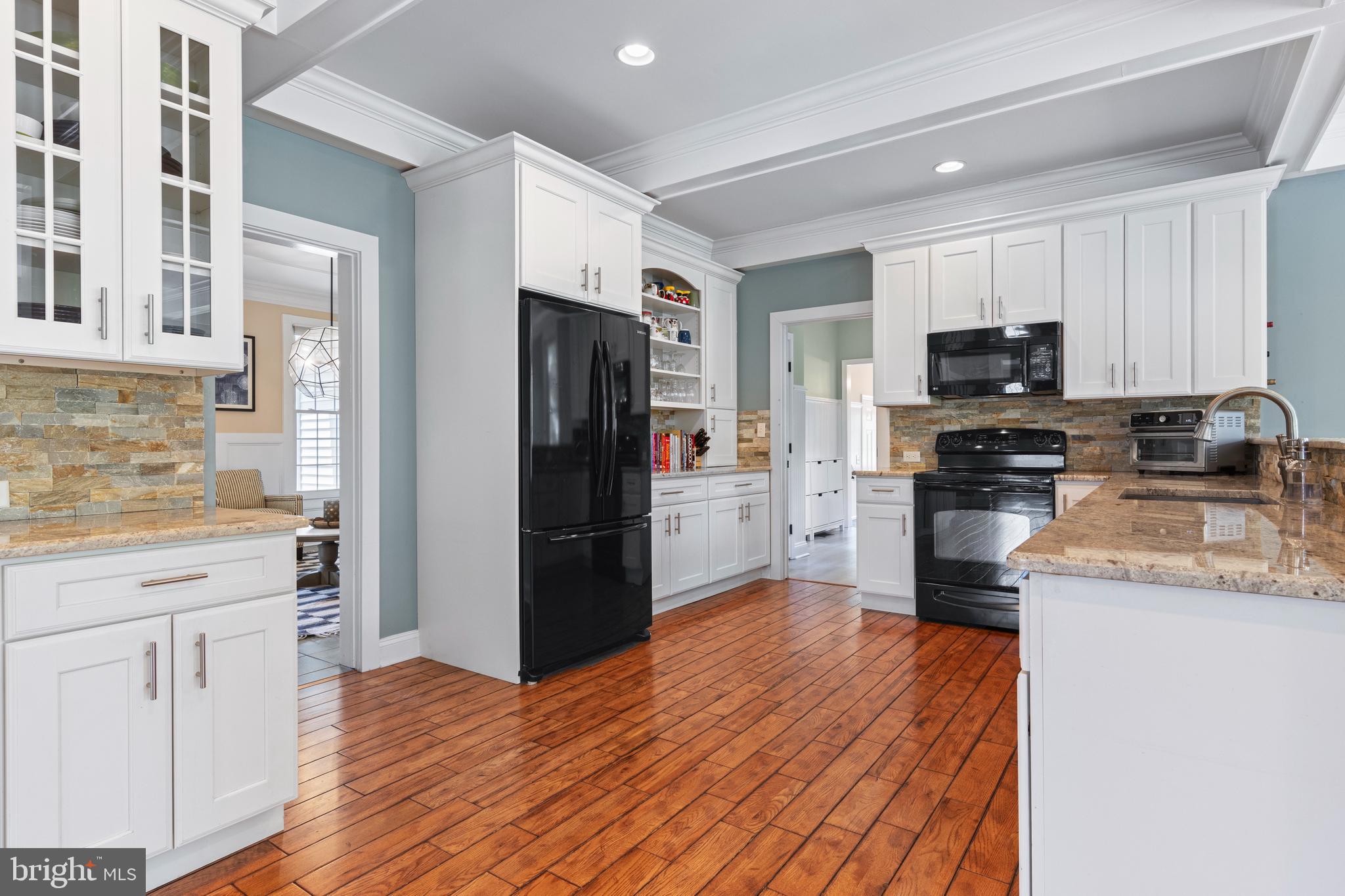 CEDAR MILL - Residential