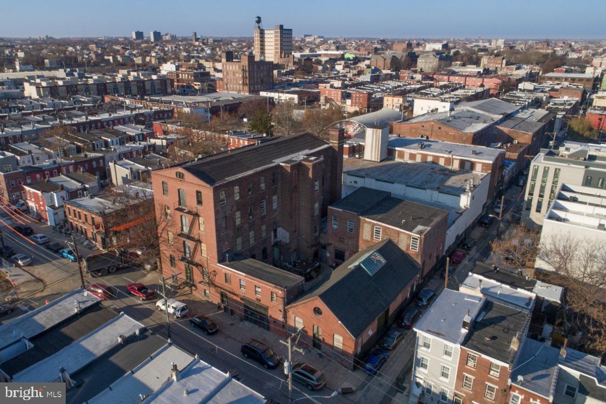 FISHTOWN - Commercial Sale