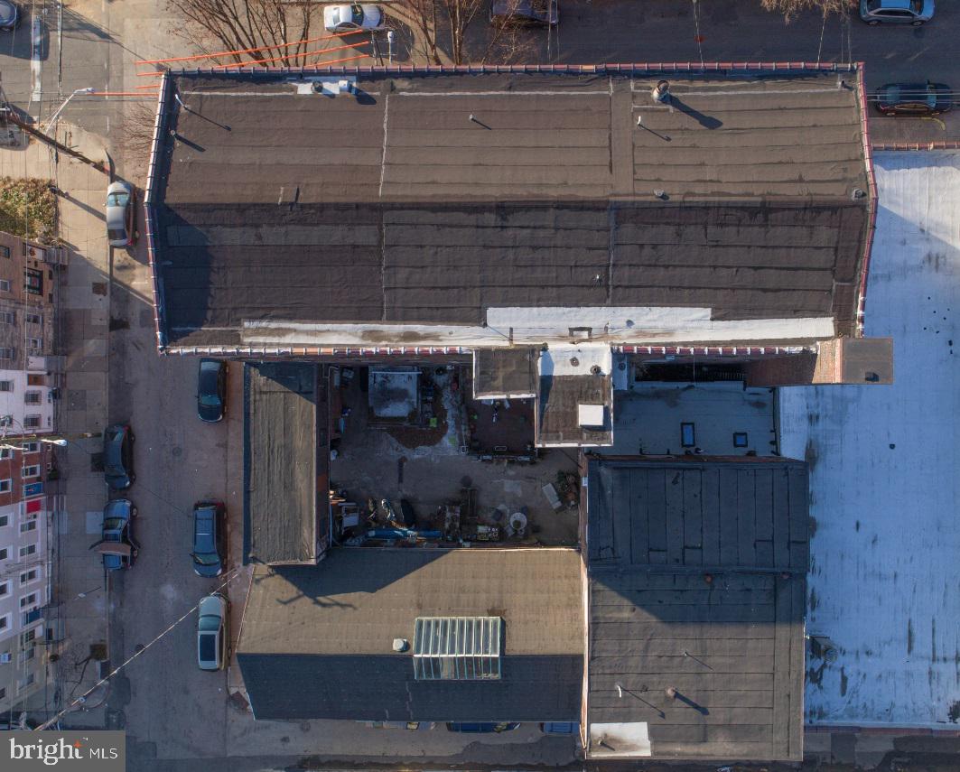 FISHTOWN - Commercial Sale