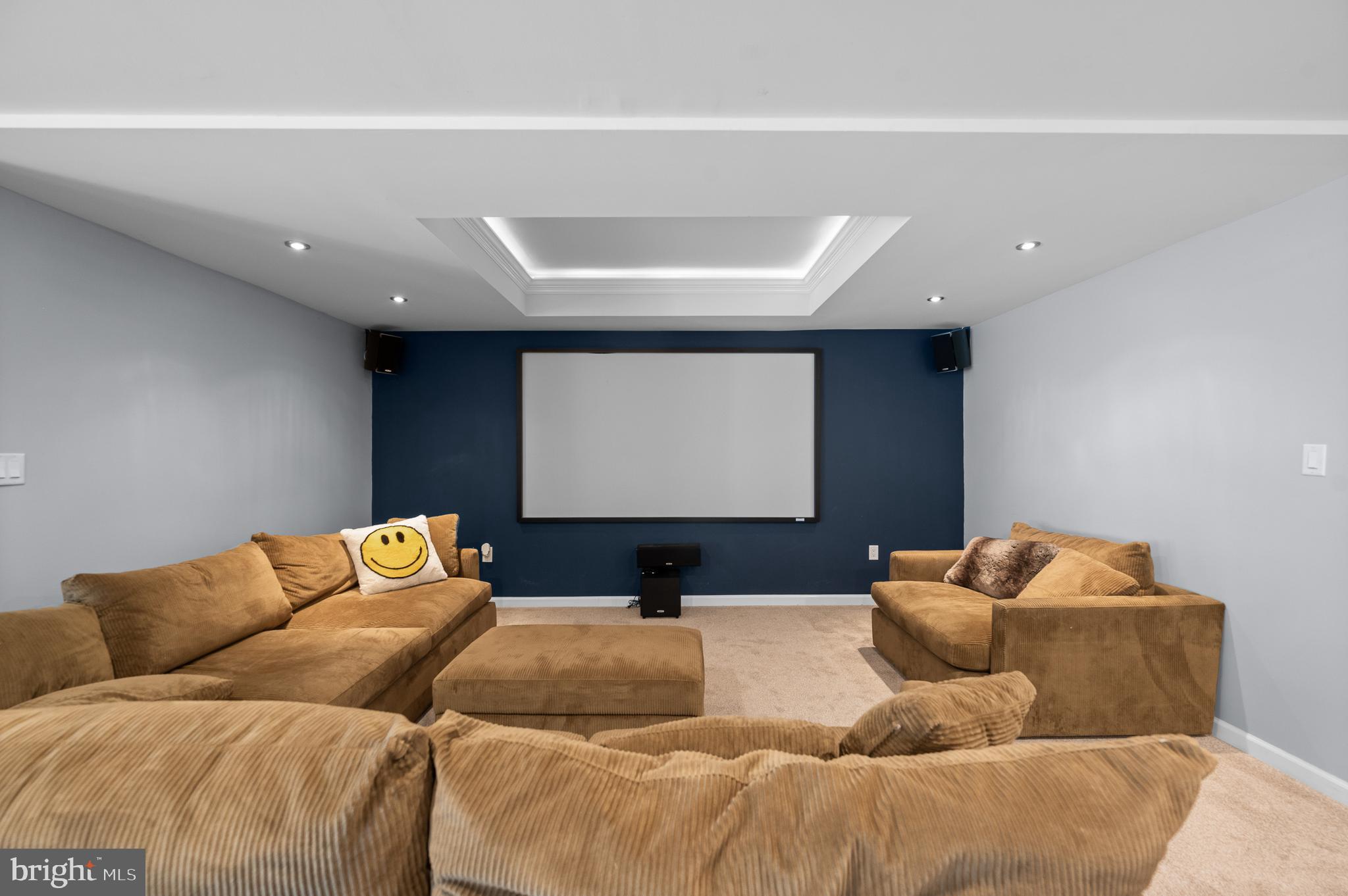 WAINWRIGHT AT WHIT - Residential