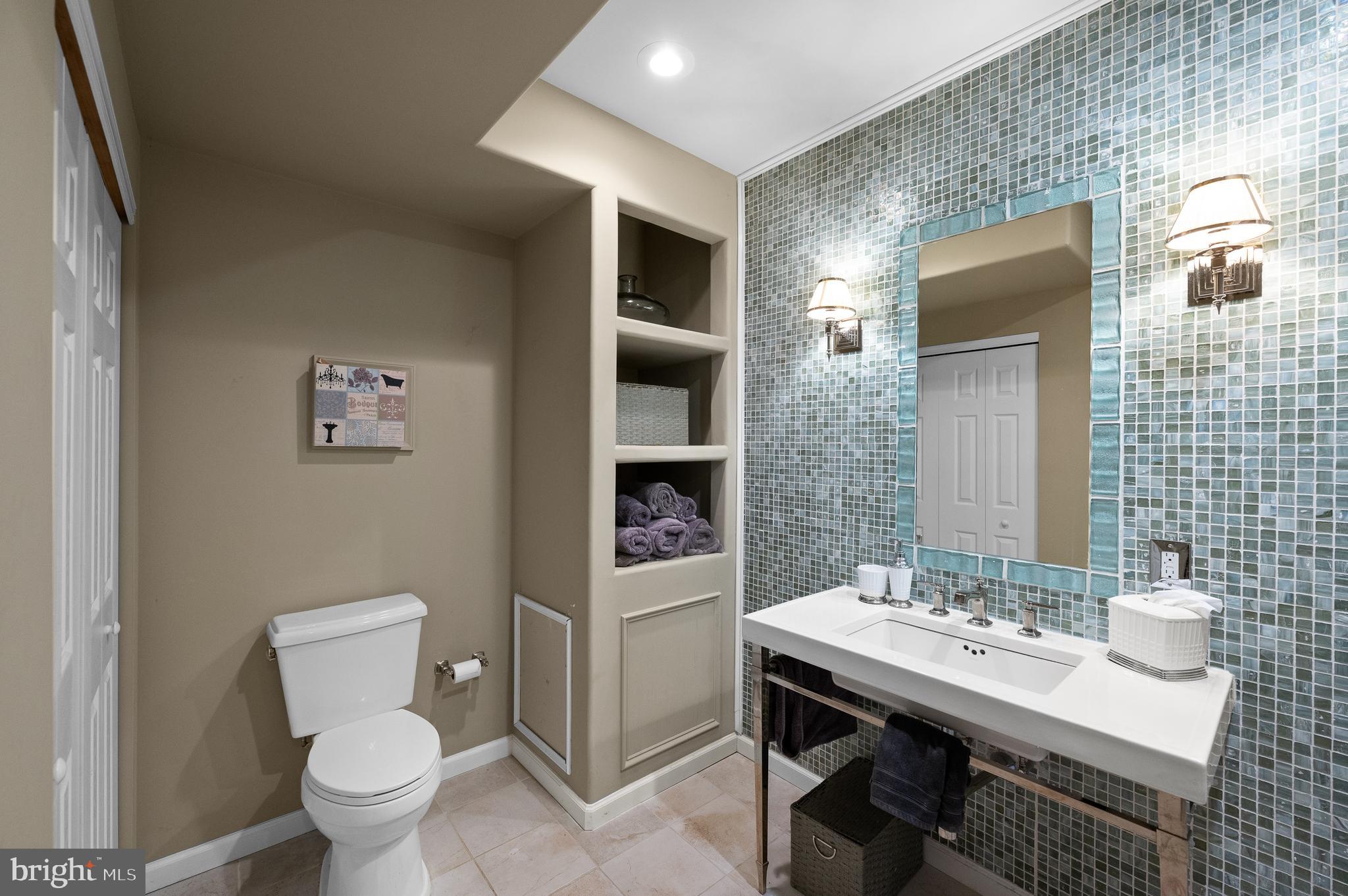 WAINWRIGHT AT WHIT - Residential