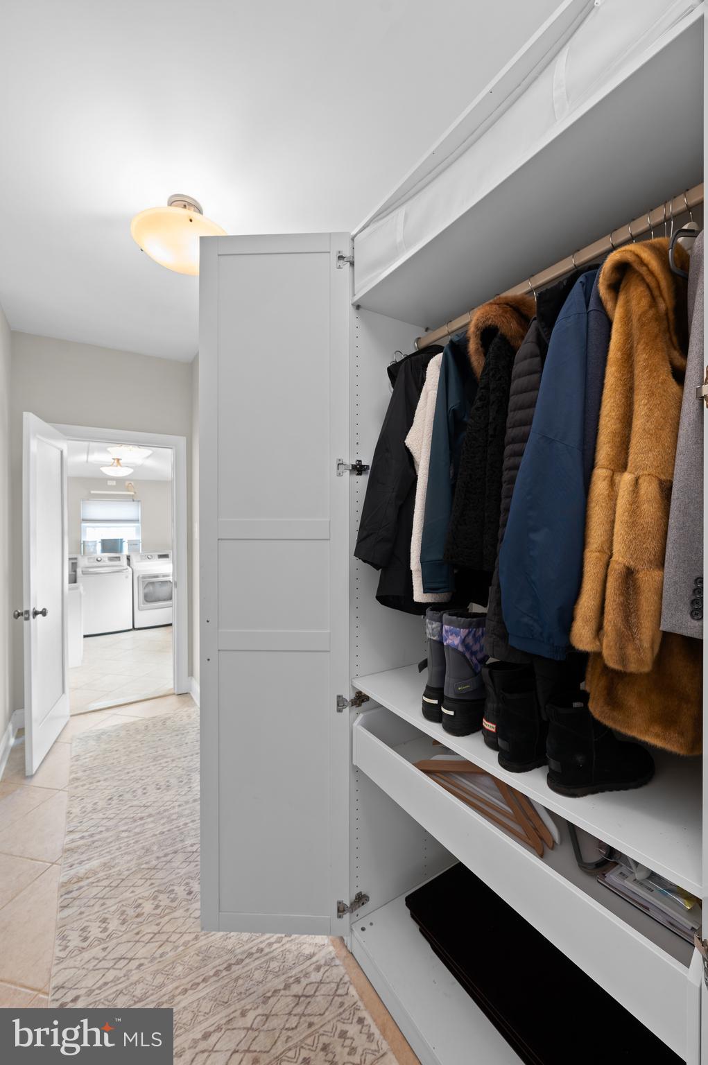 WAINWRIGHT AT WHIT - Residential