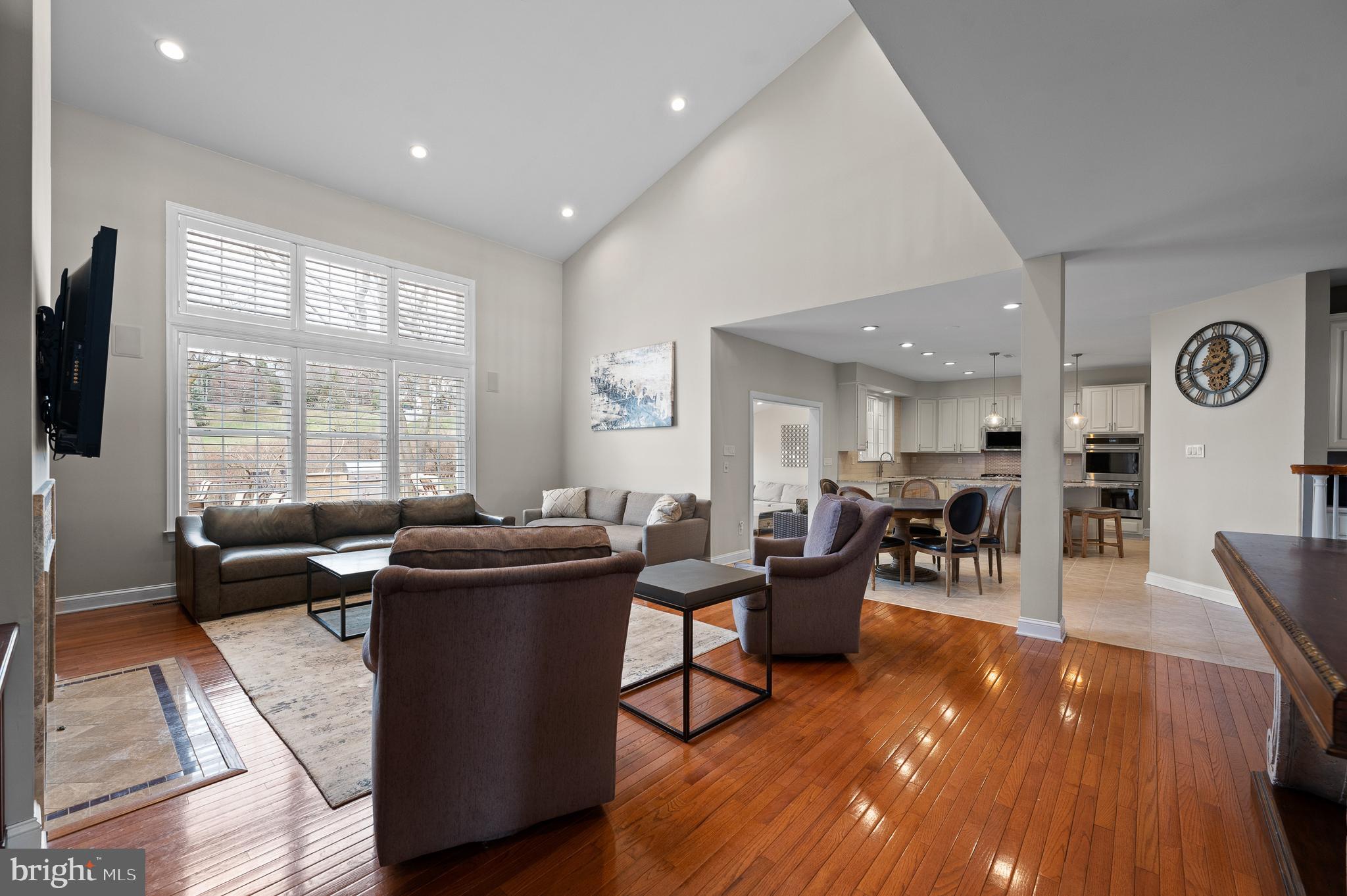 WAINWRIGHT AT WHIT - Residential