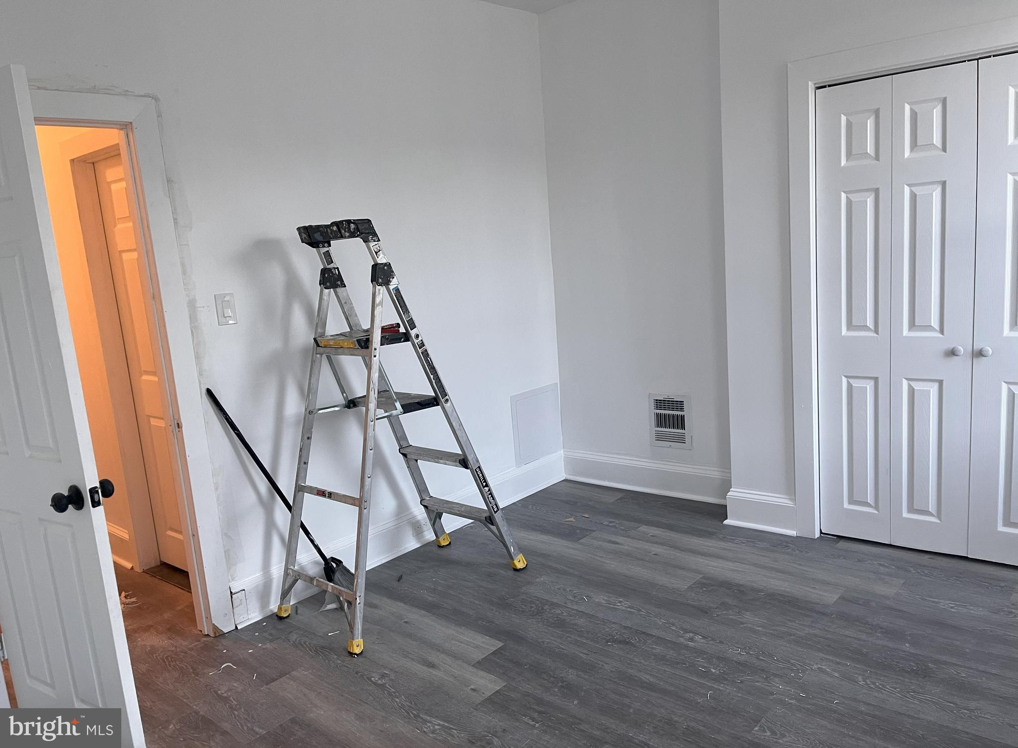 GERMANTOWN - Residential