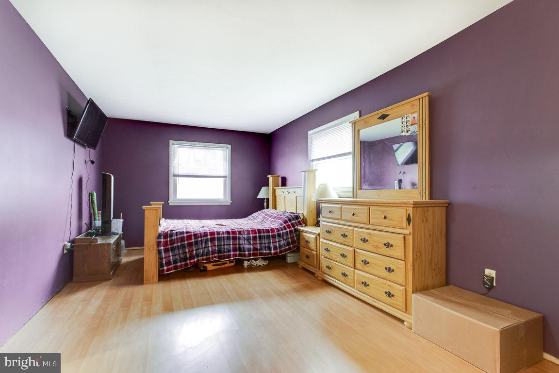 DALE CITY - Residential