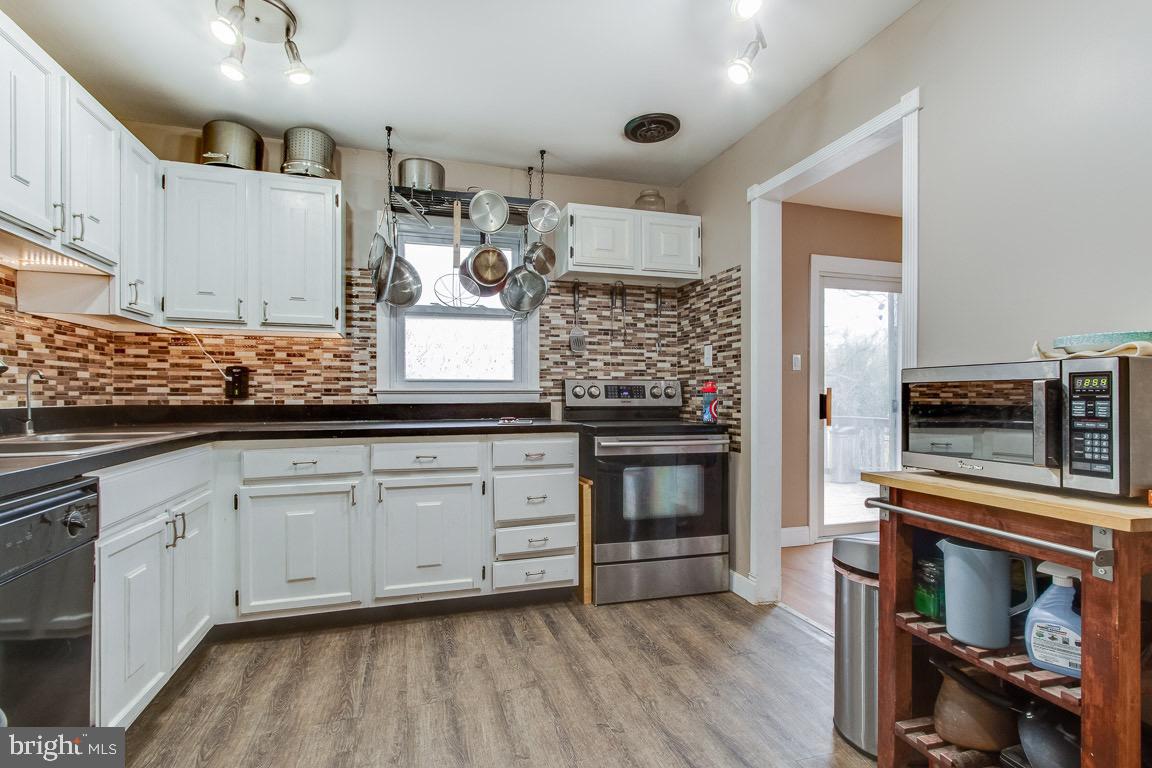 DALE CITY - Residential