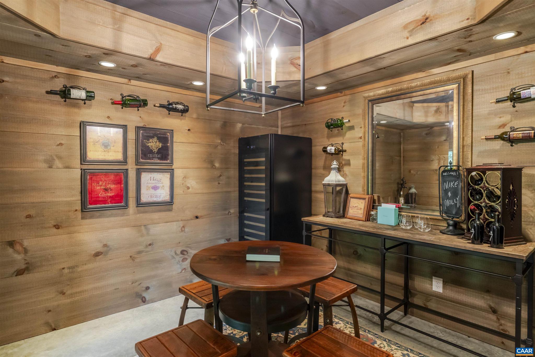 UNKNOWN - Residential Lease