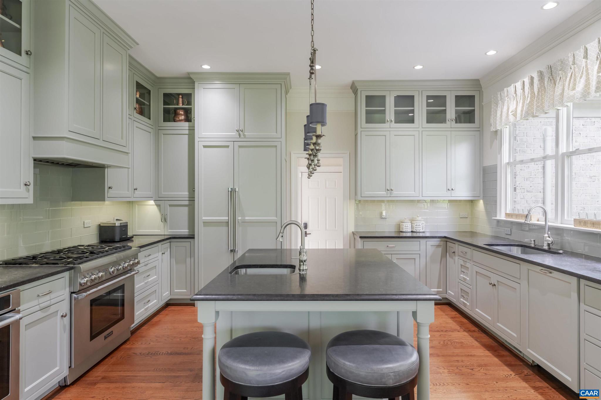 UNKNOWN - Residential Lease