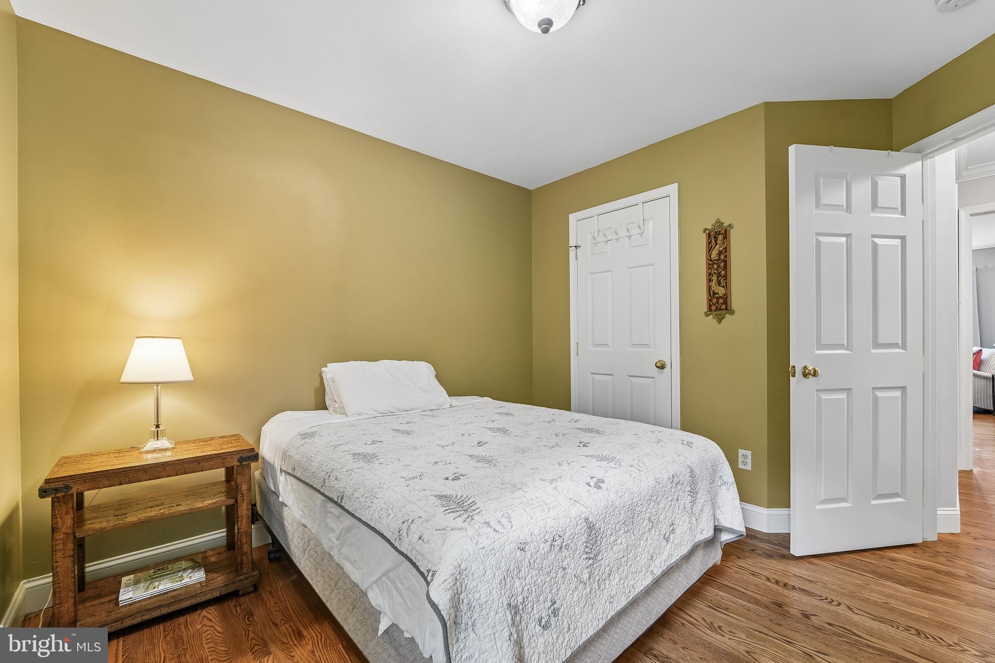 JAMES CREEK - Residential