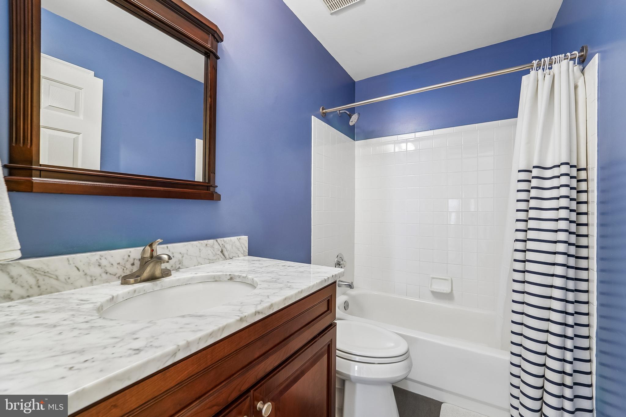 JAMES CREEK - Residential