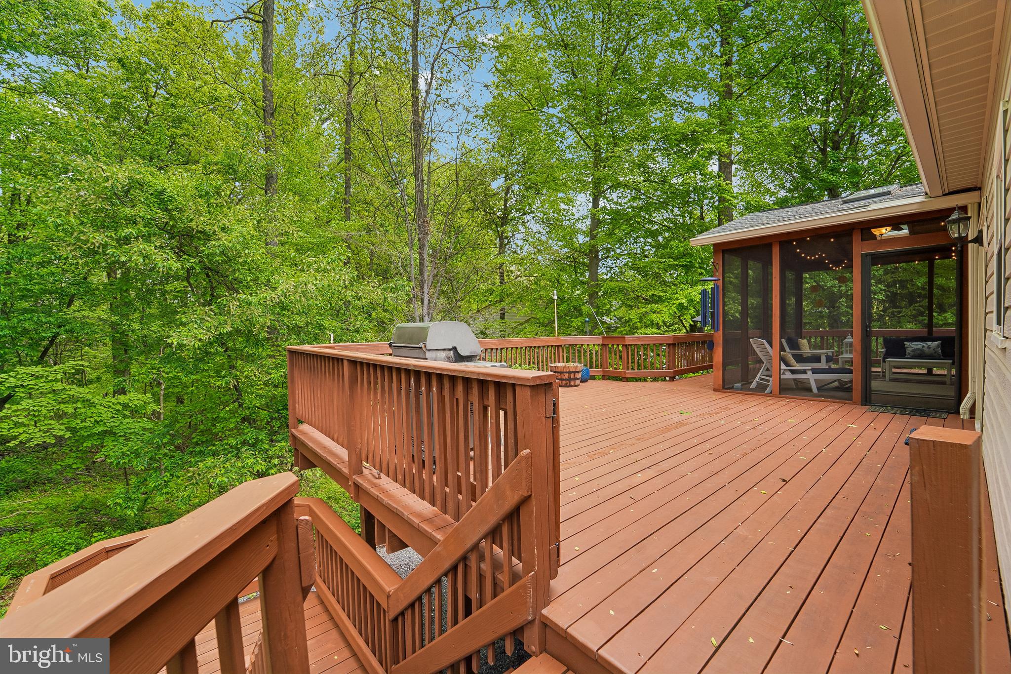 JAMES CREEK - Residential