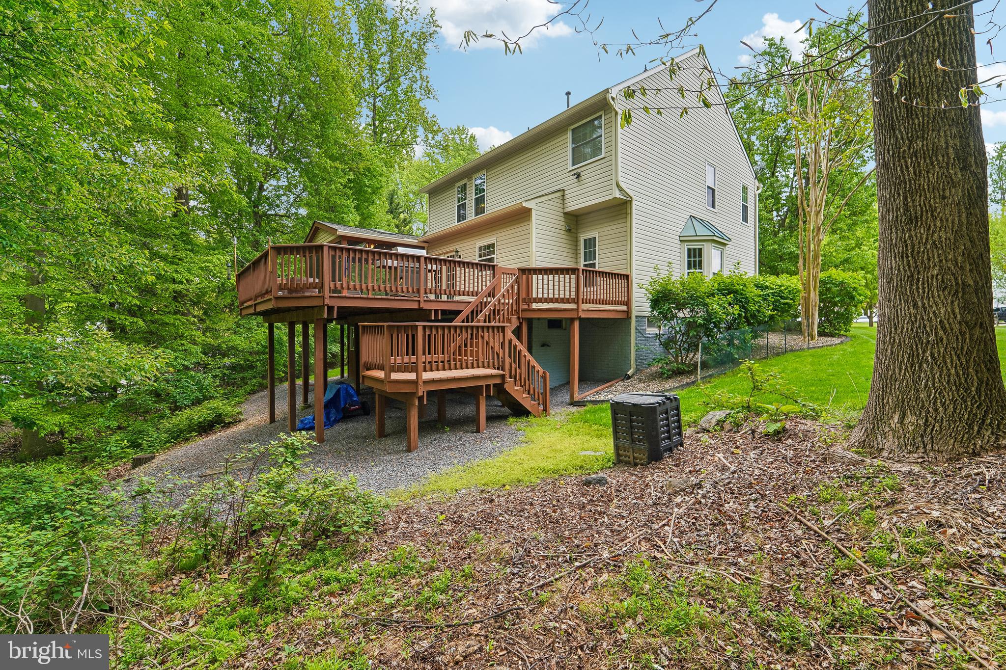 JAMES CREEK - Residential