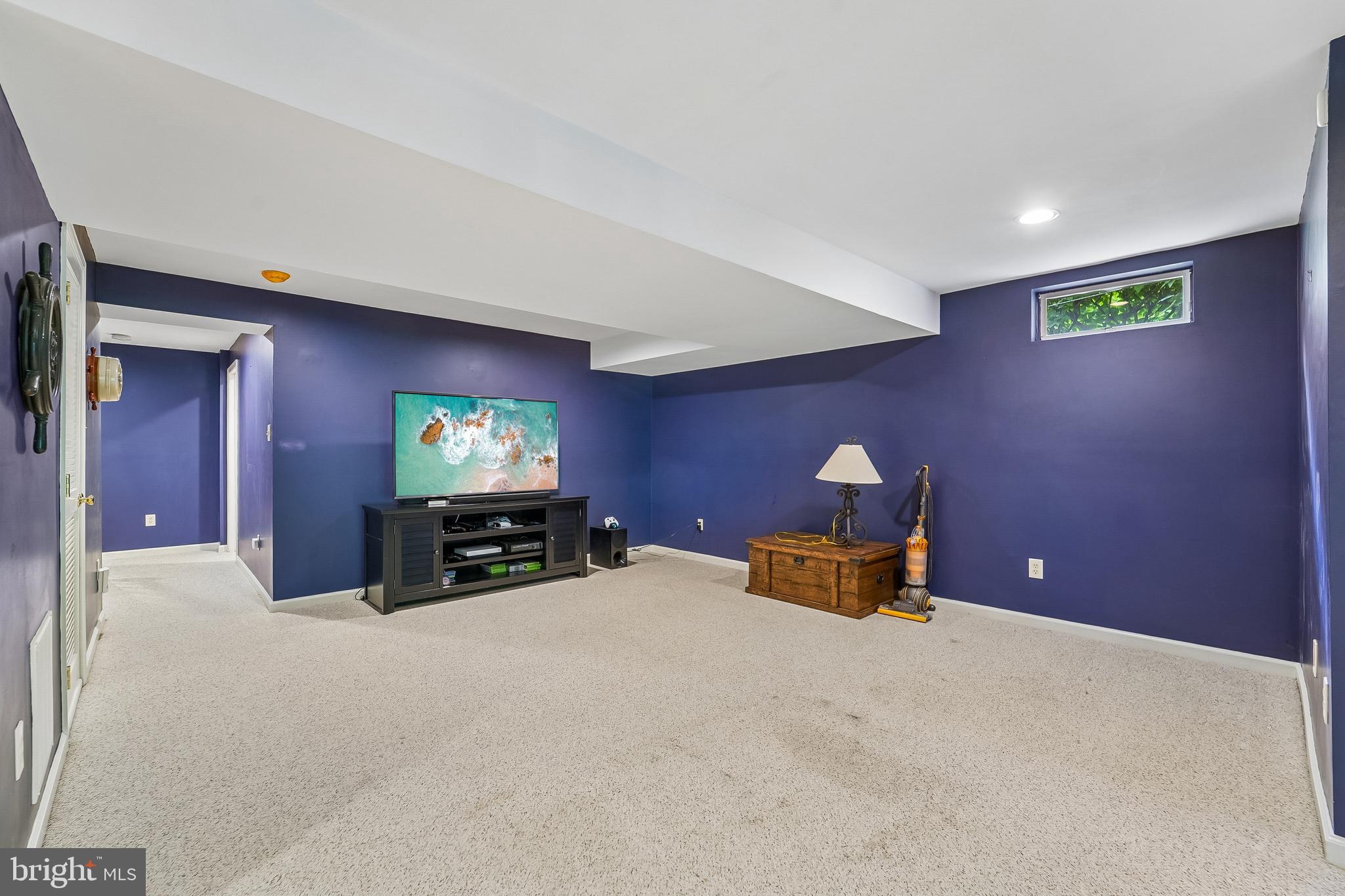 JAMES CREEK - Residential