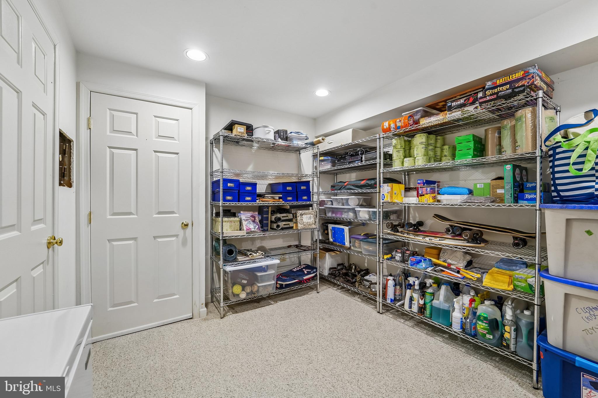 JAMES CREEK - Residential