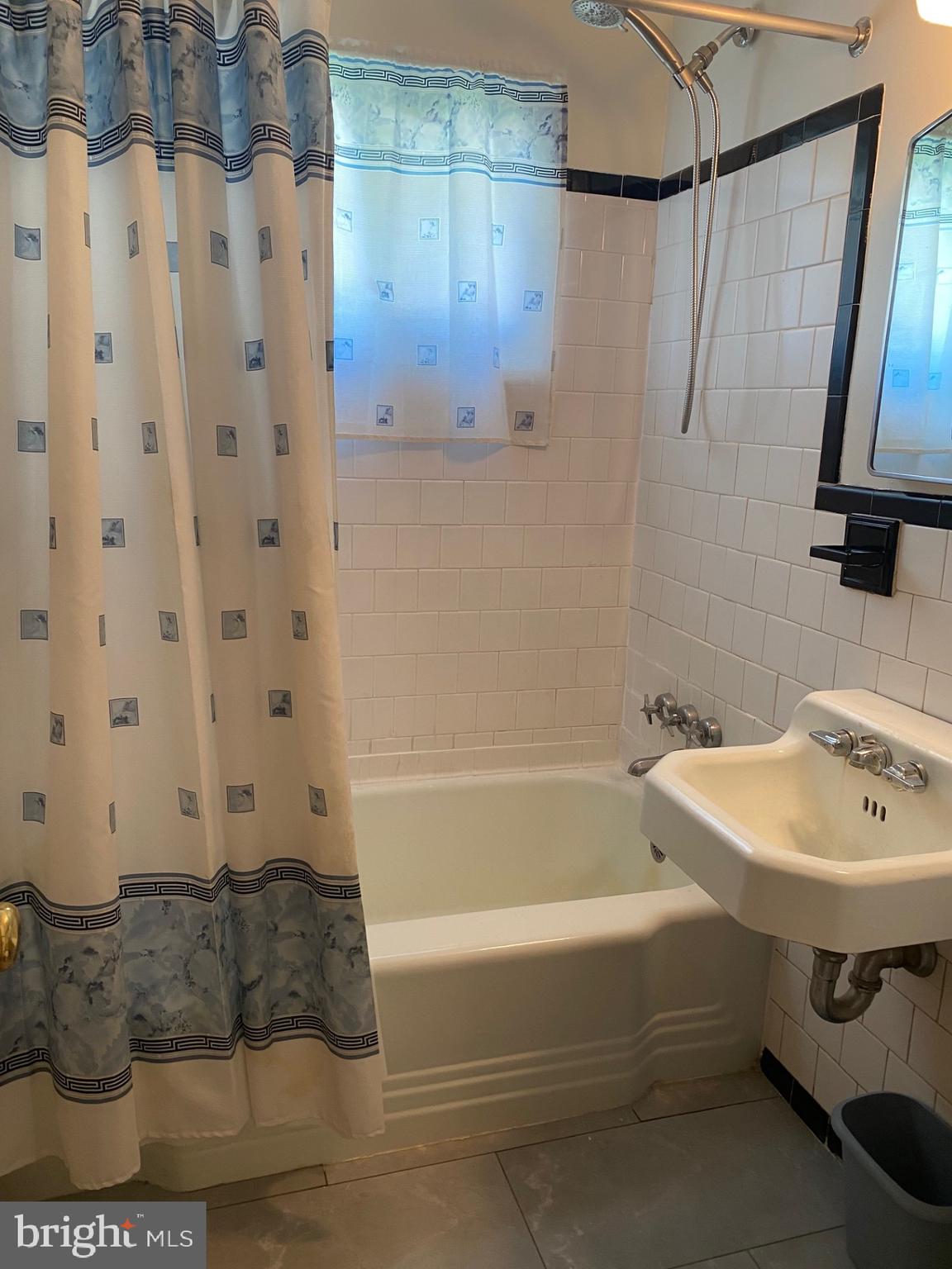 BERWYN HEIGHTS - Residential