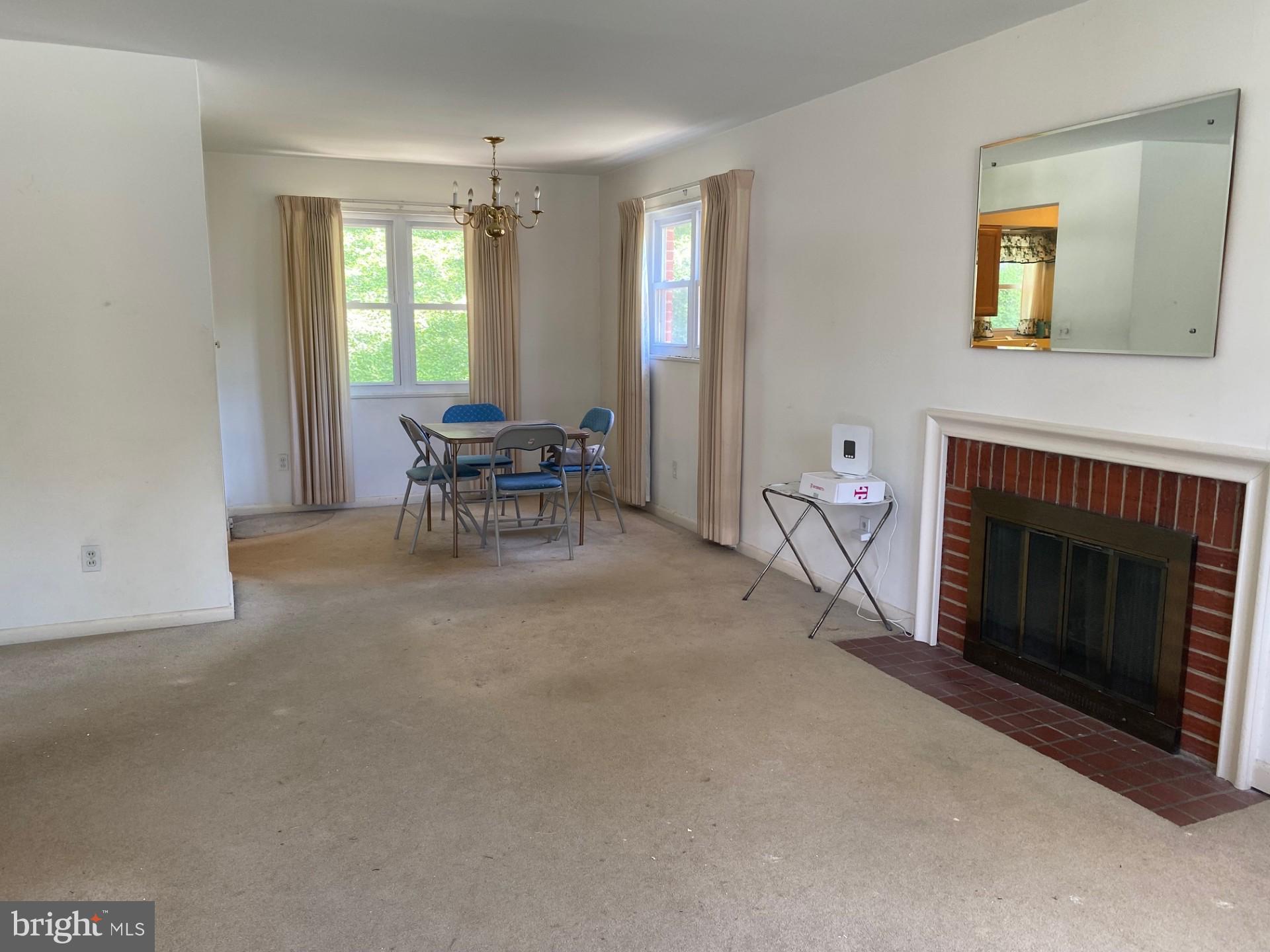6219 SEMINOLE PLACE